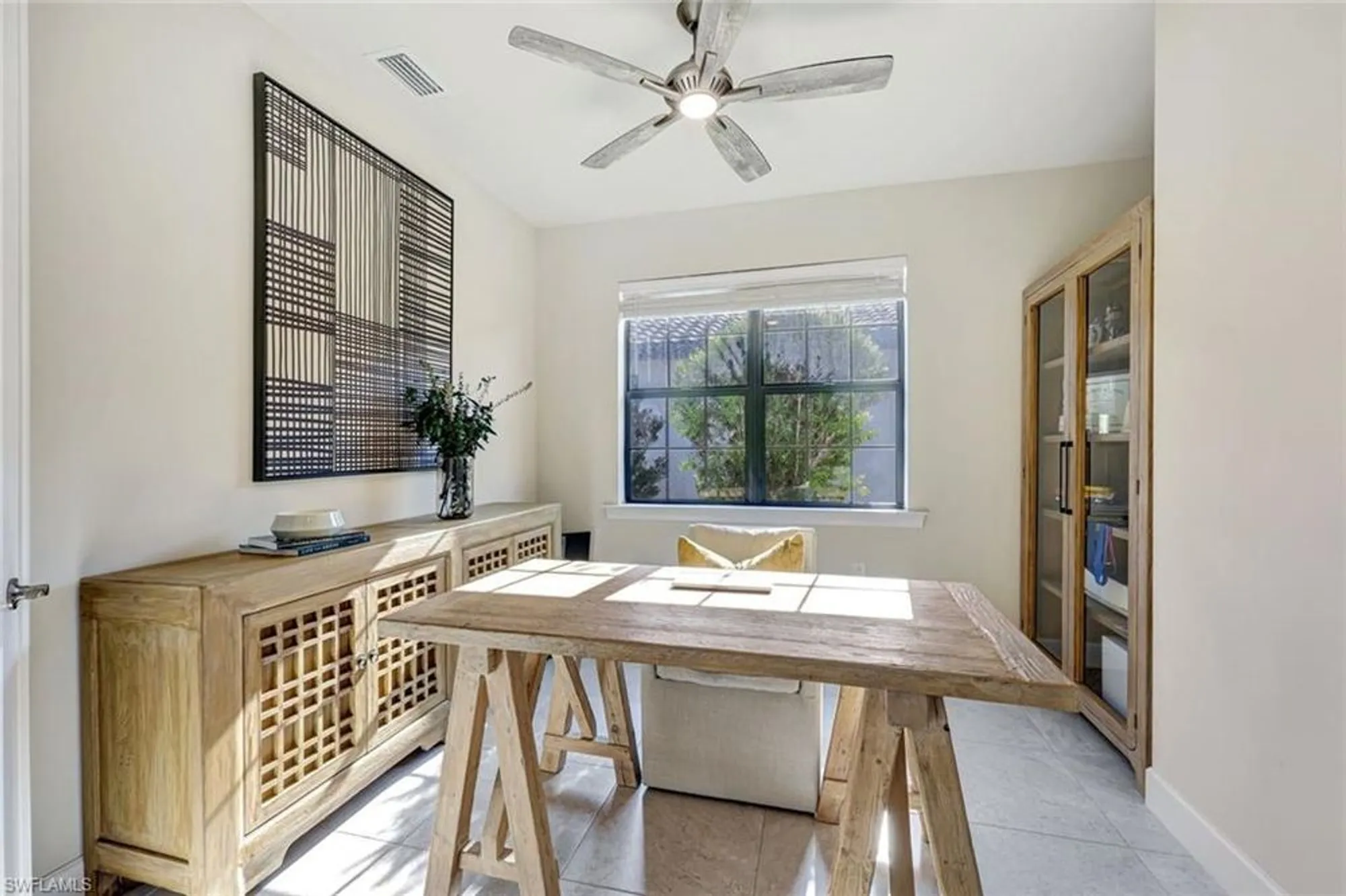 Property Slideshow image 12 of 32 | 12240 canal grande dr, Fort Myers, FL, 33913