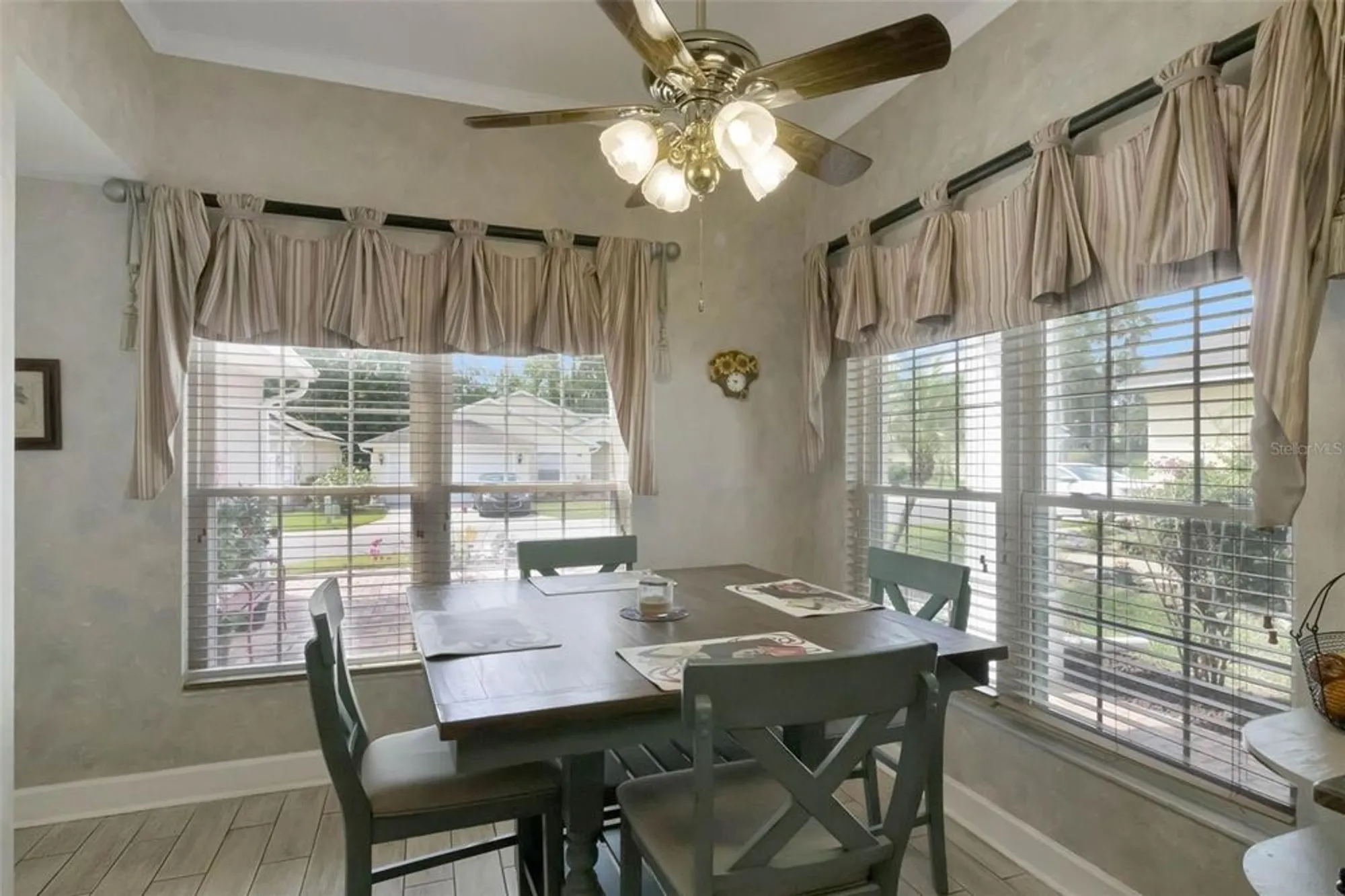 Property Slideshow image 13 of 33 | 725 high vista dr, Davenport, FL, 33837