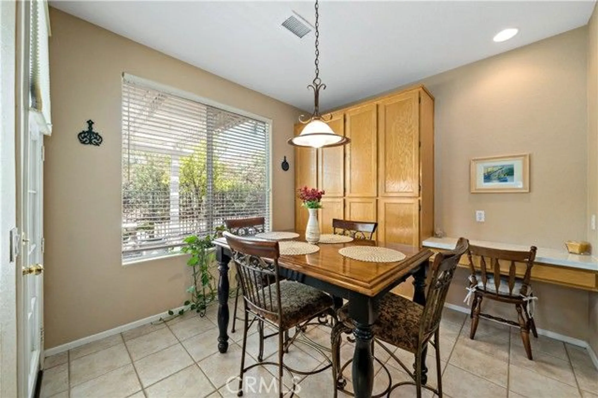 Property Slideshow image 12 of 42 | 28918 lake fork dr, Menifee, CA, 92584