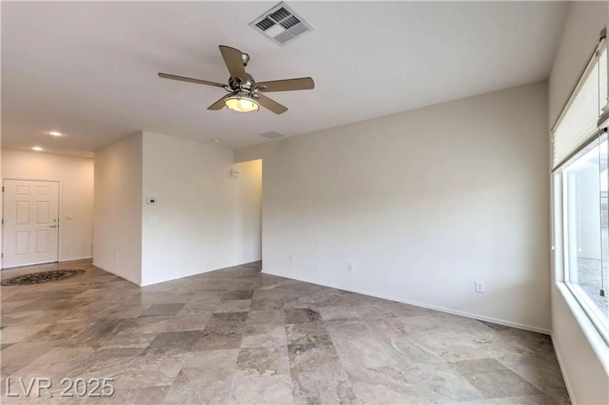 Property Slideshow image 4 of 33 | 7713 songster st, North Las Vegas, NV, 89084