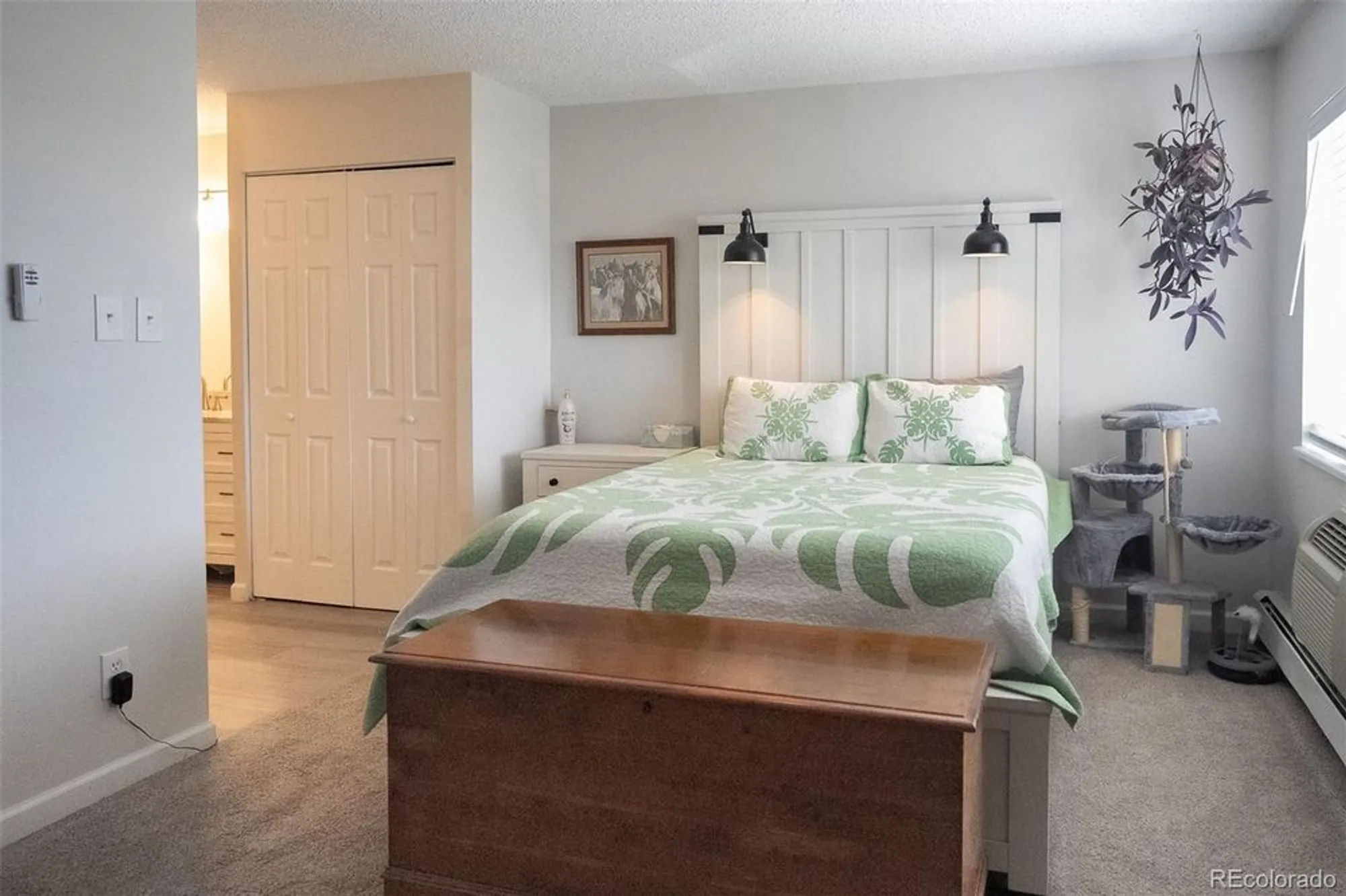 Property Slideshow image 12 of 31 | 14091 e marina dr apt 612, Aurora, CO, 80014