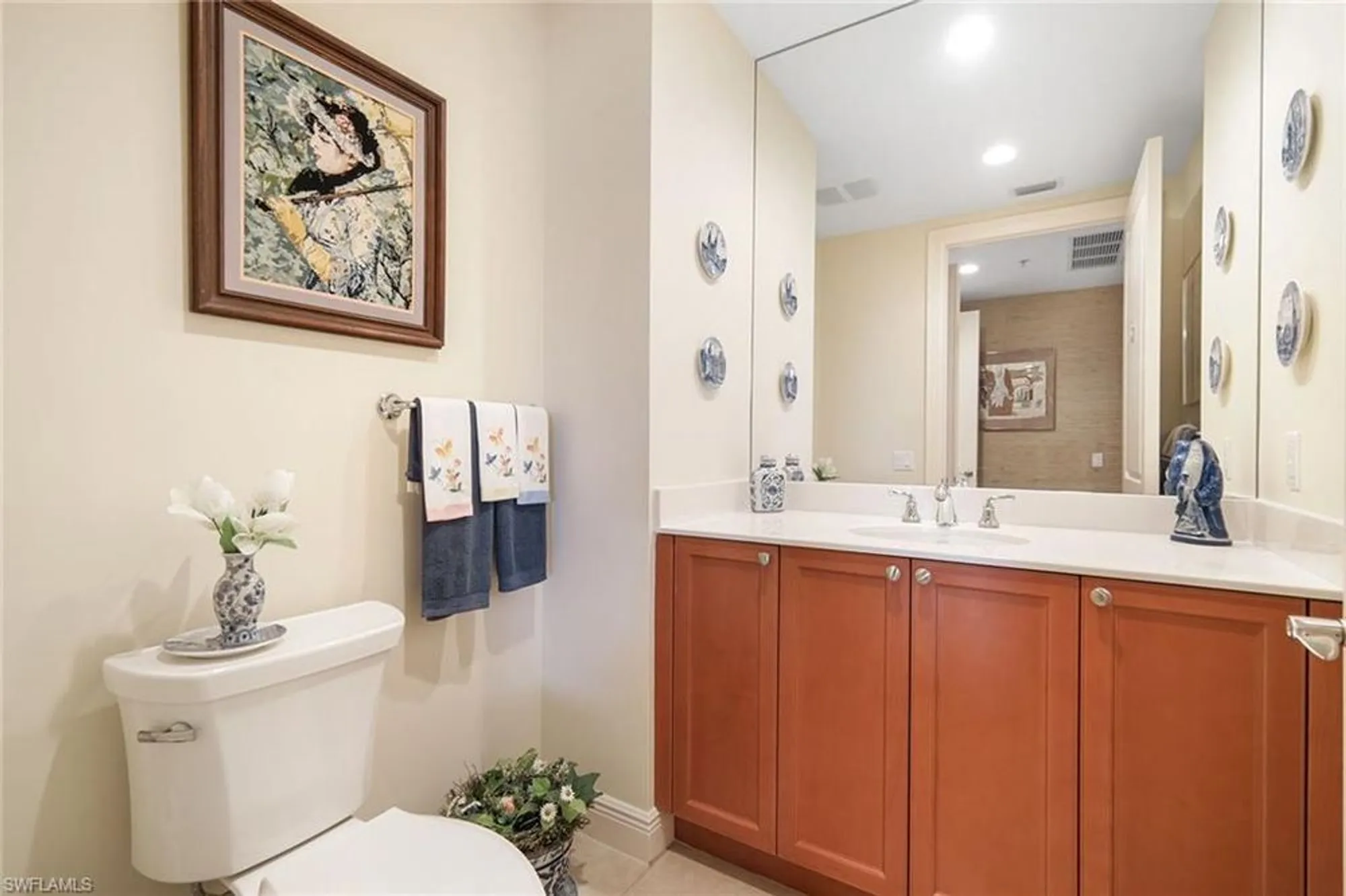 Property Slideshow image 9 of 25 | 24001 via castella dr 3202, Bonita Springs, FL, 34134