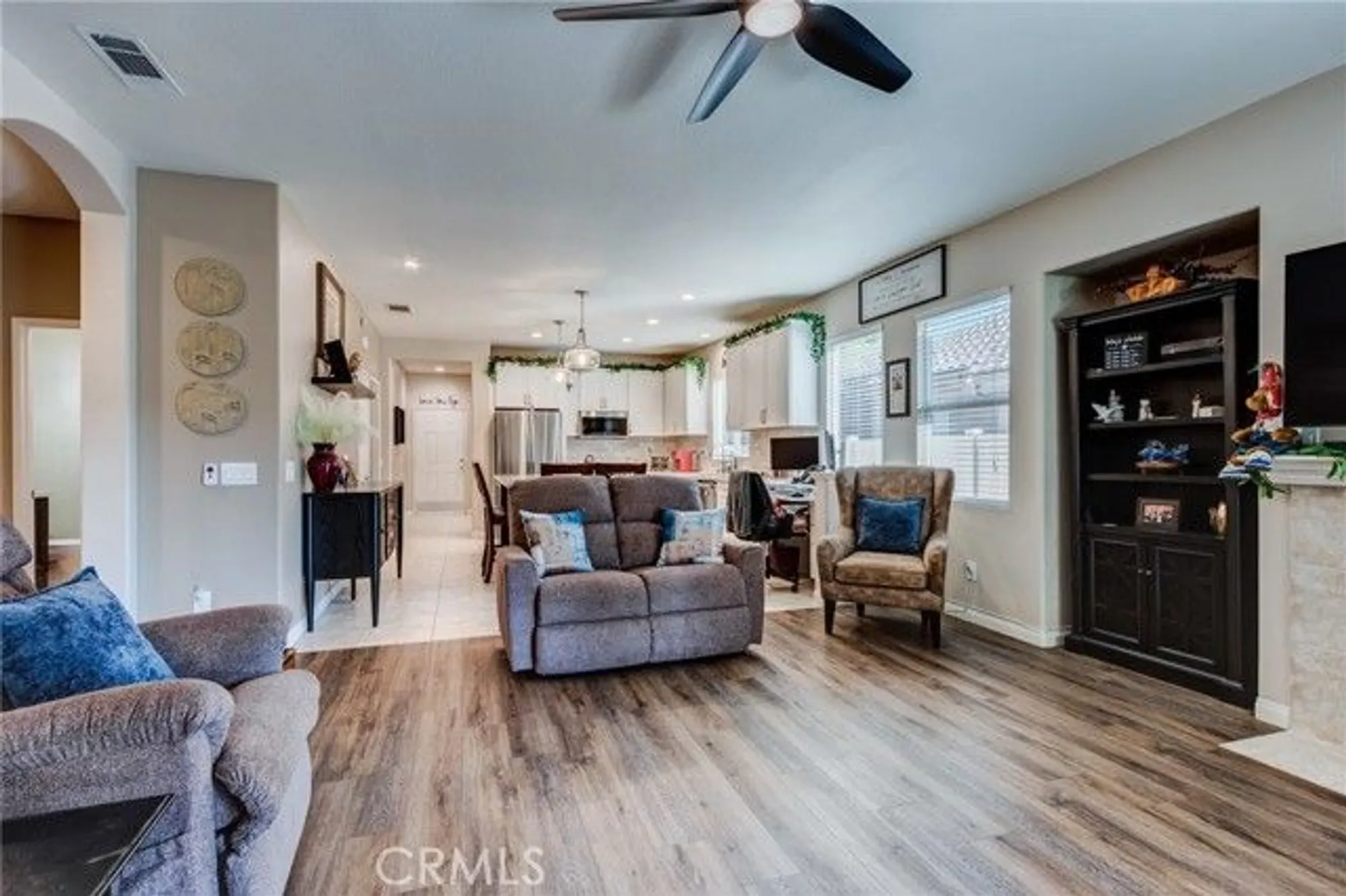 Property Slideshow image 24 of 75 | 28174 glenside ct, Menifee, CA, 92584