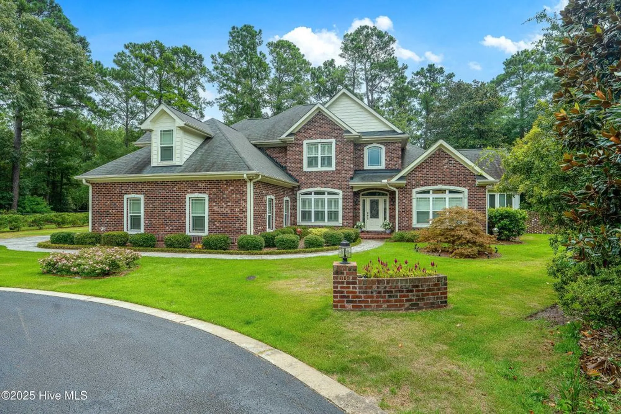 Property Slideshow image 3 of 62 | 704 squire ln, Wilmington, NC, 28411