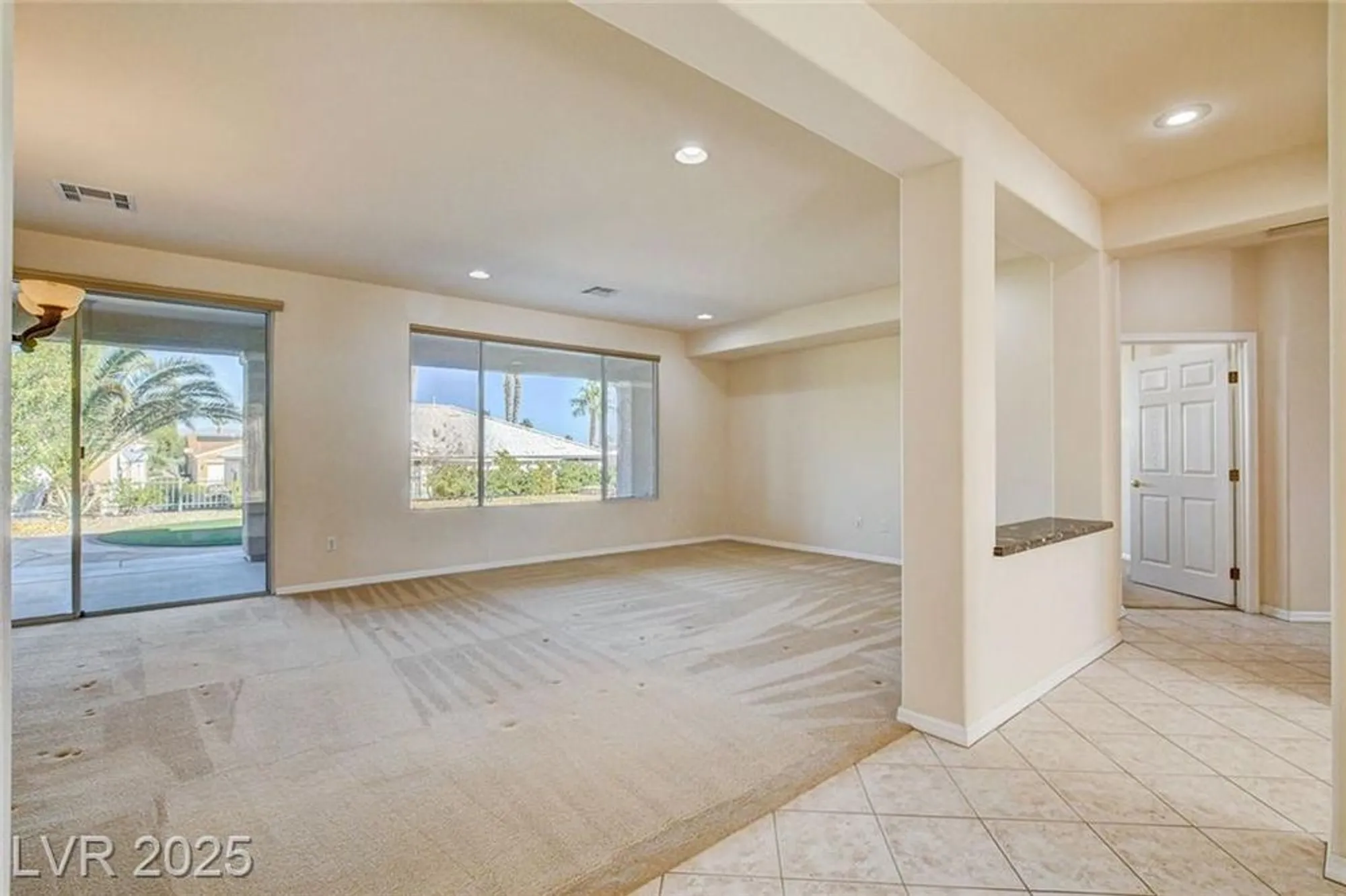 Property Slideshow image 5 of 50 | 10504 bambola pl, Las Vegas, NV, 89135