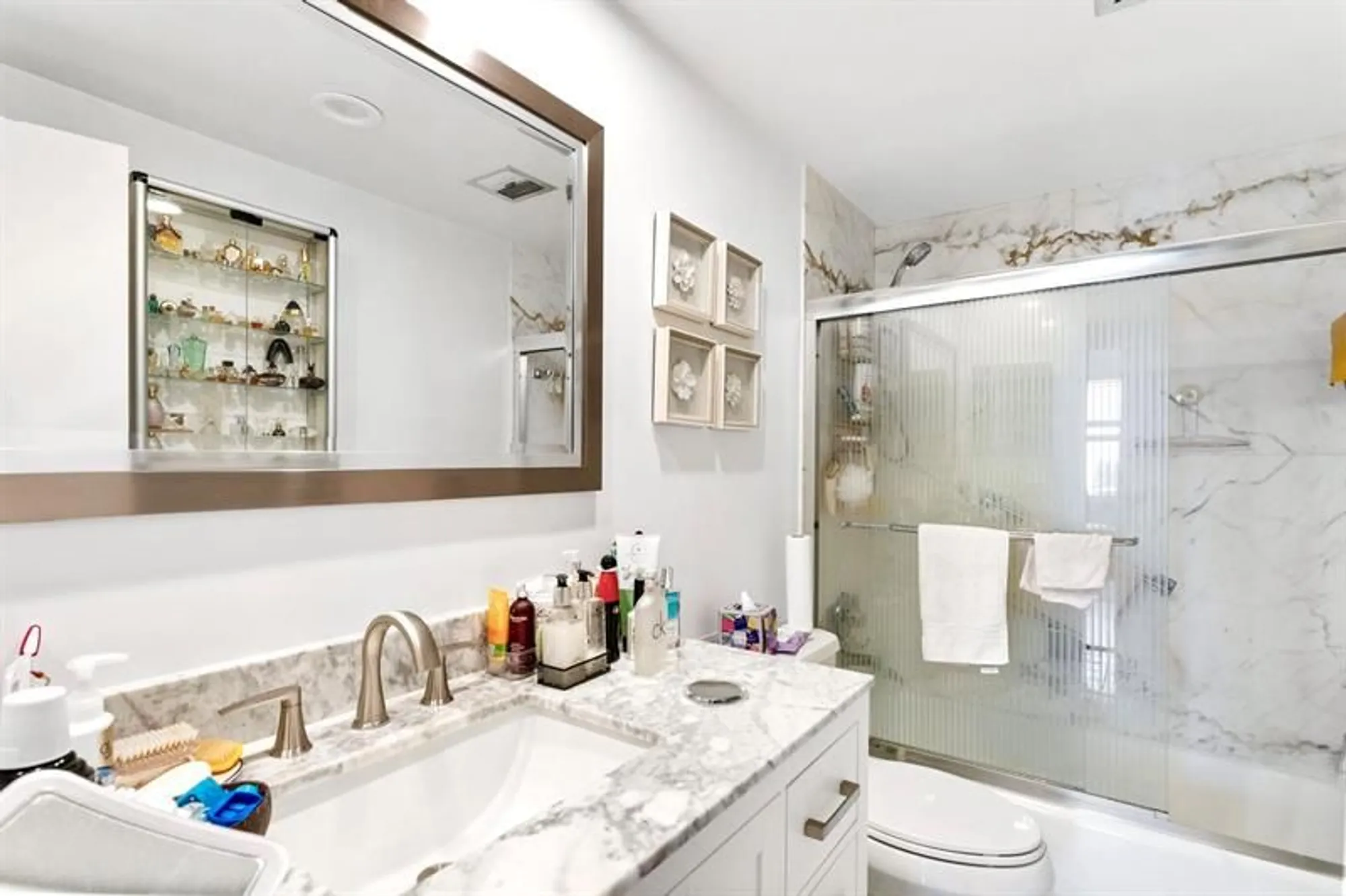 Property Slideshow image 12 of 27 | 3333 ne 34th st apt 1504, Fort Lauderdale, FL, 33308