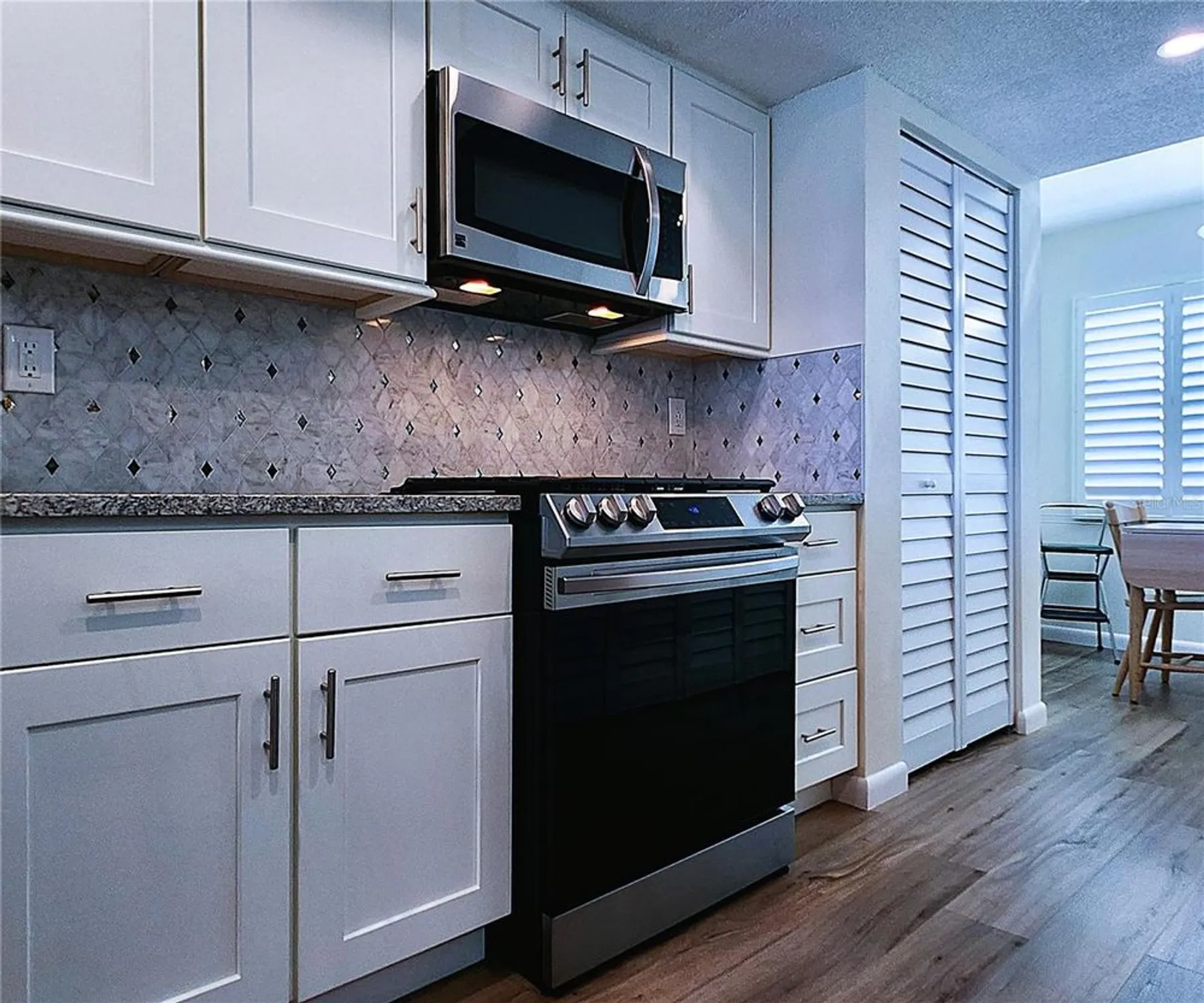 Property Slideshow image 28 of 59 | 6060 shore blvd 903, Gulfport, FL, 33707