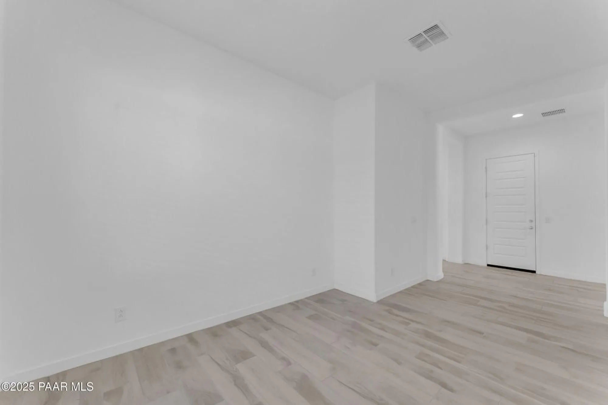 Property Slideshow image 8 of 71 | 24711 n 174th ln, Surprise, AZ, 85387