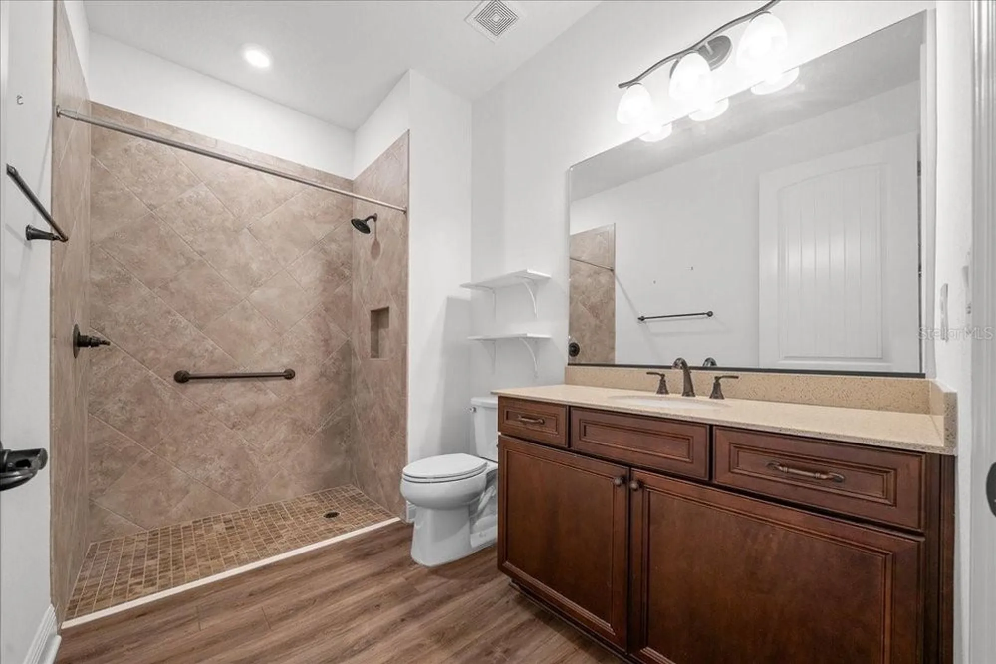 Property Slideshow image 24 of 63 | 8233 sw 93rd ter, Ocala, FL, 34481