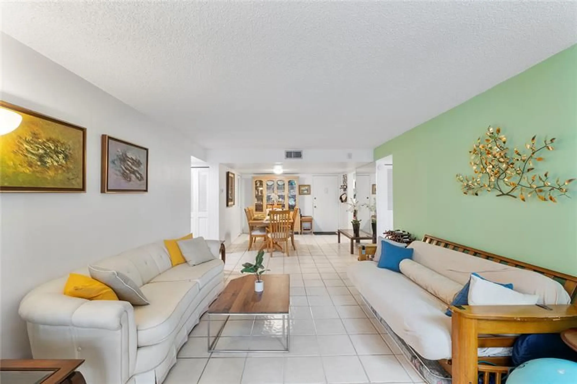 Property Slideshow image 5 of 13 | 7750 w mcnab rd 203, Tamarac, FL, 33321