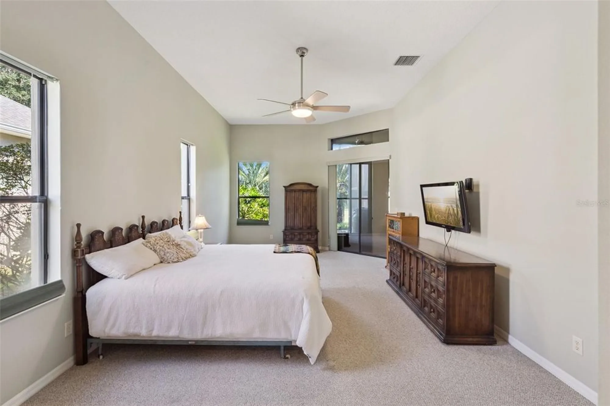 Property Slideshow image 25 of 47 | 27238 stoney brook dr, Leesburg, FL, 34748