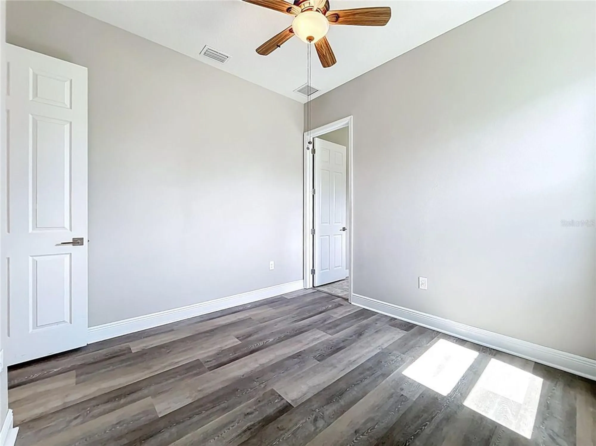 Property Slideshow image 29 of 60 | 1977 weymouth ct, Mount Dora, FL, 32757