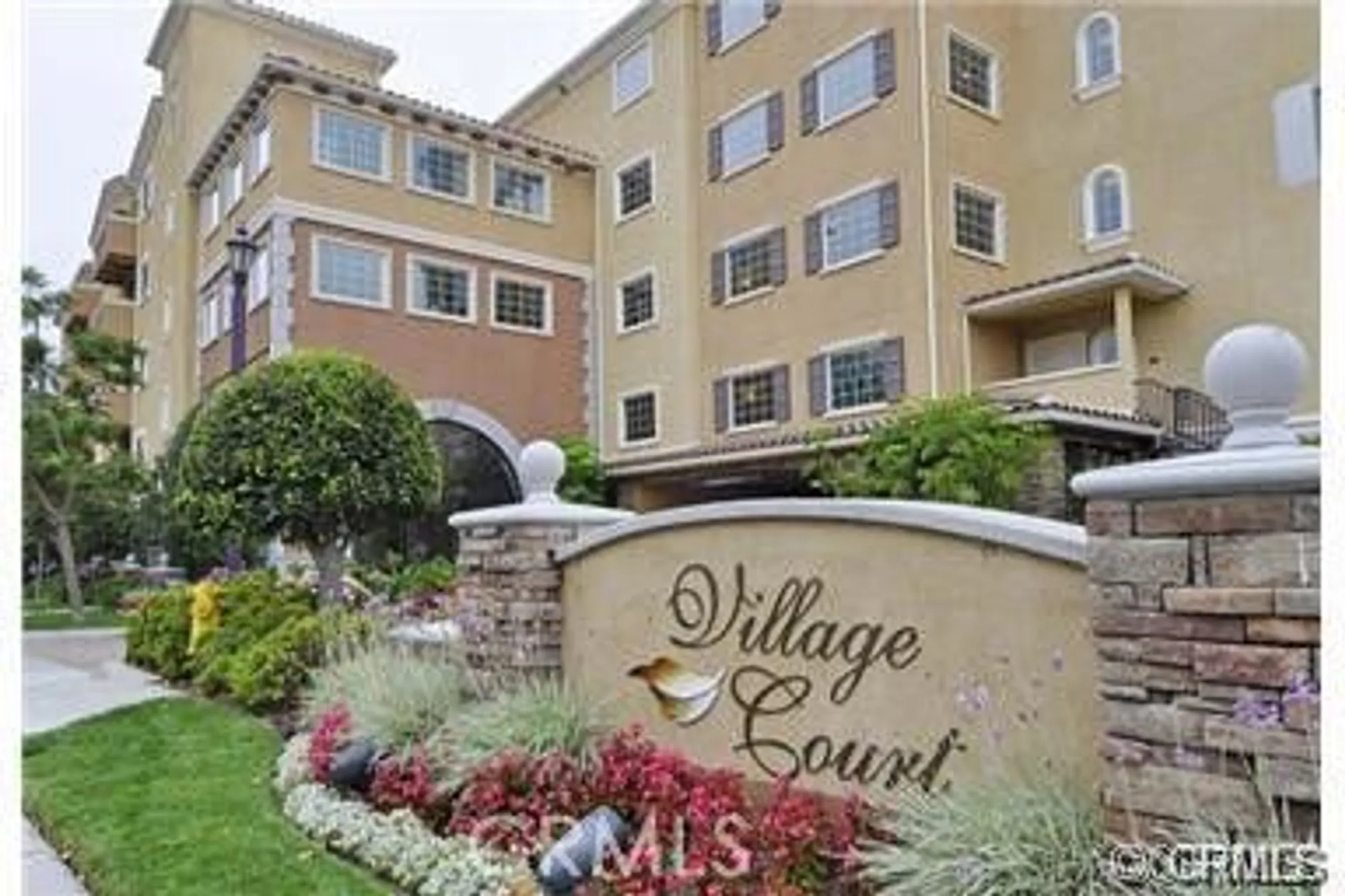 Property Slideshow image 2 of 32 | 326 hawthorne, Torrance, CA, 90503