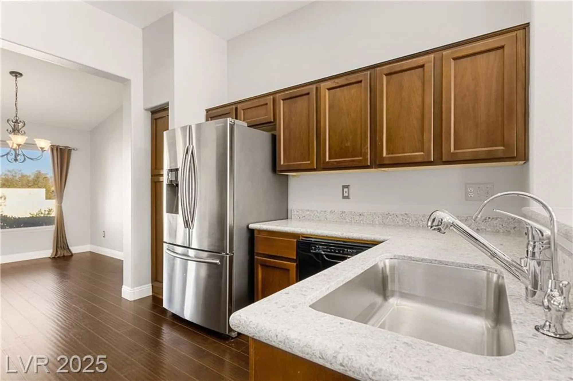 Property Slideshow image 13 of 27 | 10416 frostburg ln, Las Vegas, NV, 89134