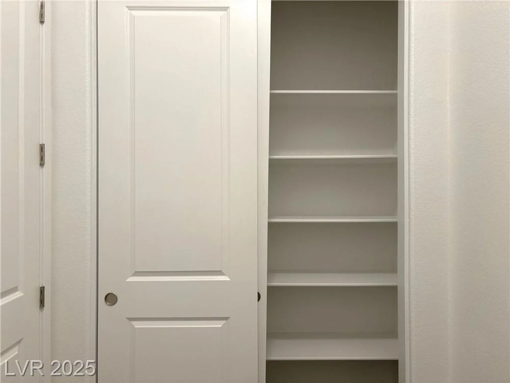 Property Slideshow image 20 of 29 | 5720 e badlands ln, Pahrump, NV, 89061