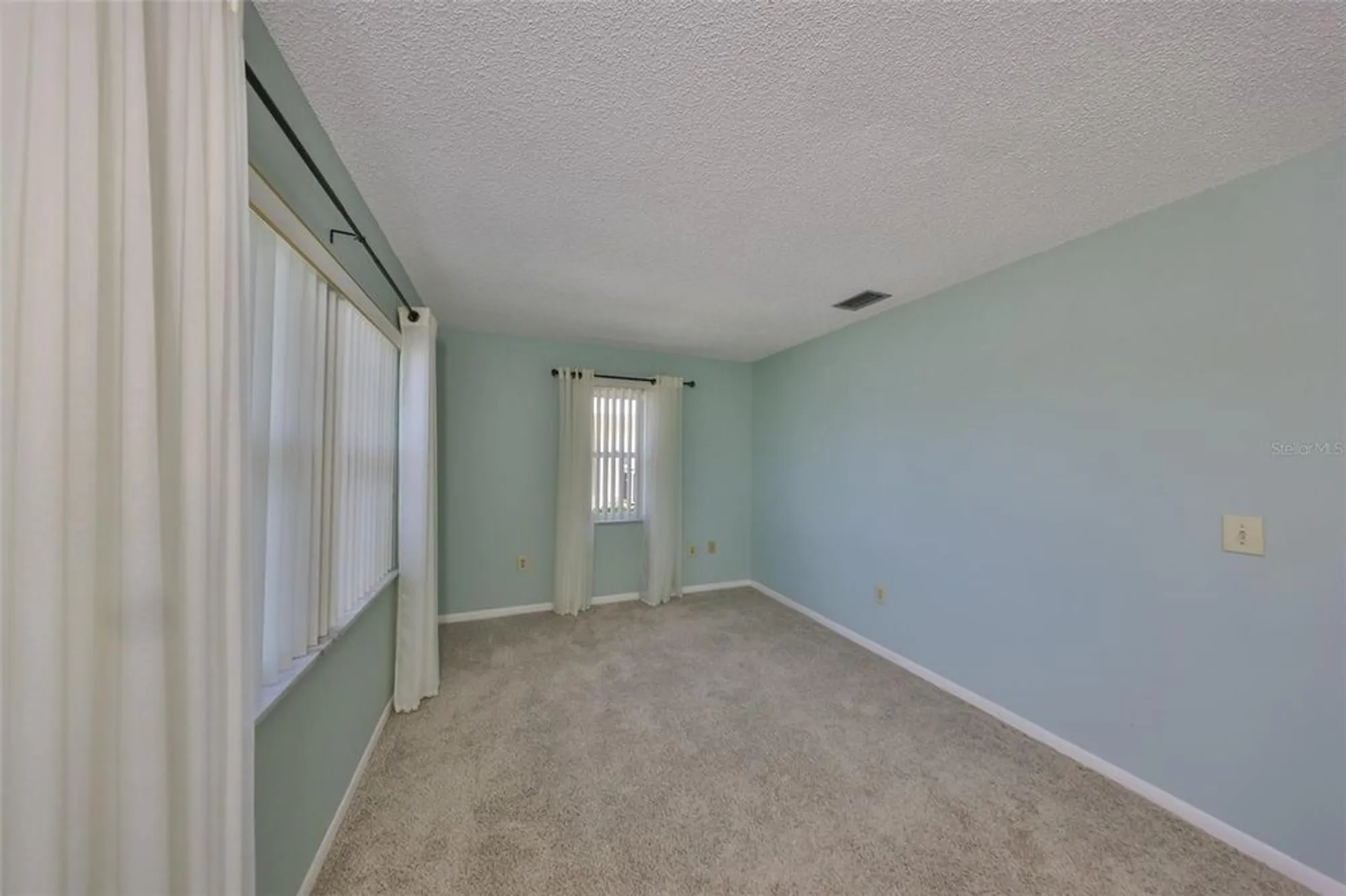 Property Slideshow image 19 of 30 | 1529 allegheny dr, Sun City Center, FL, 33573