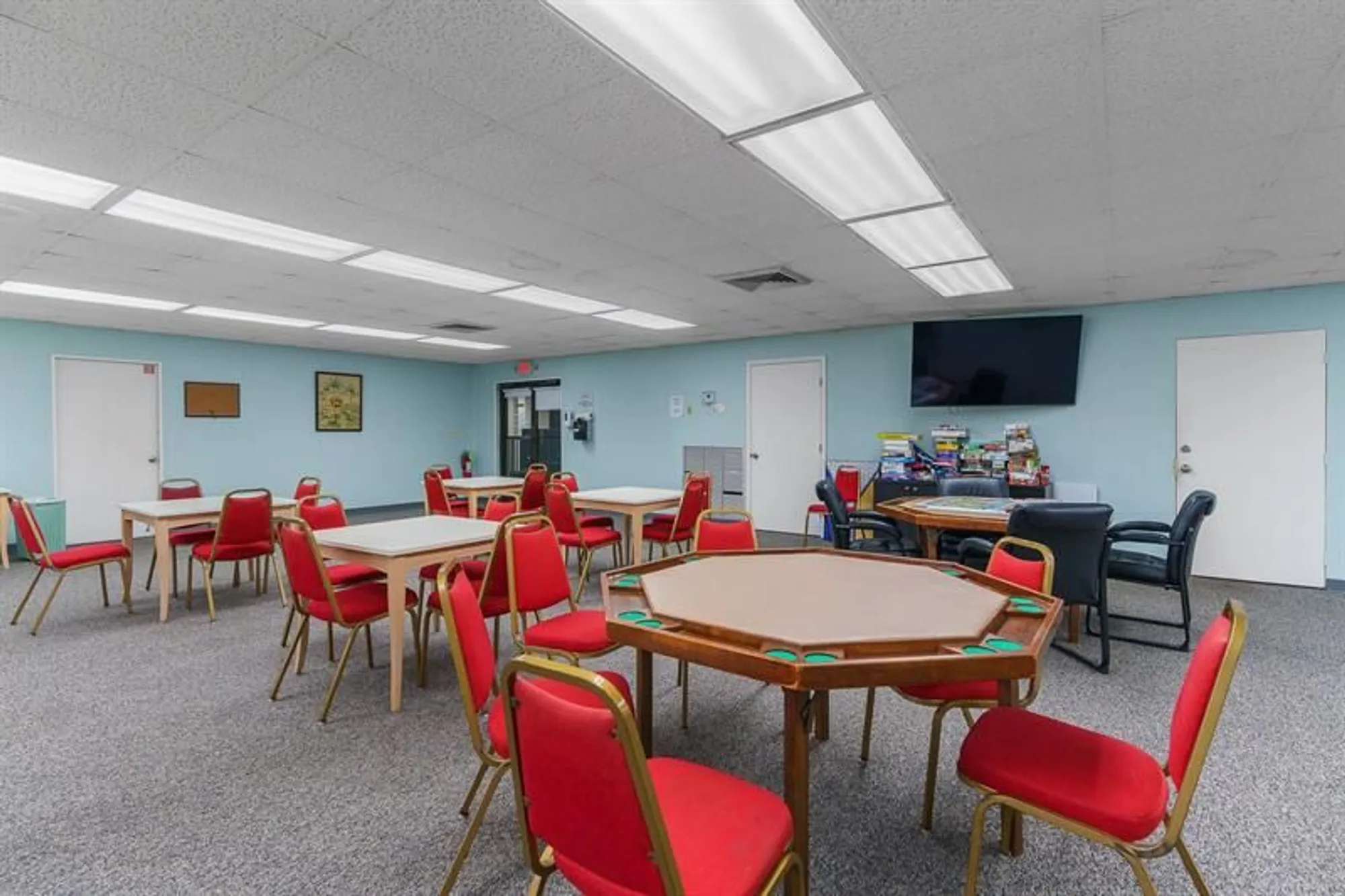 Property Slideshow image 53 of 58 | 5961 nw 61st ave apt 301, Tamarac, FL, 33319