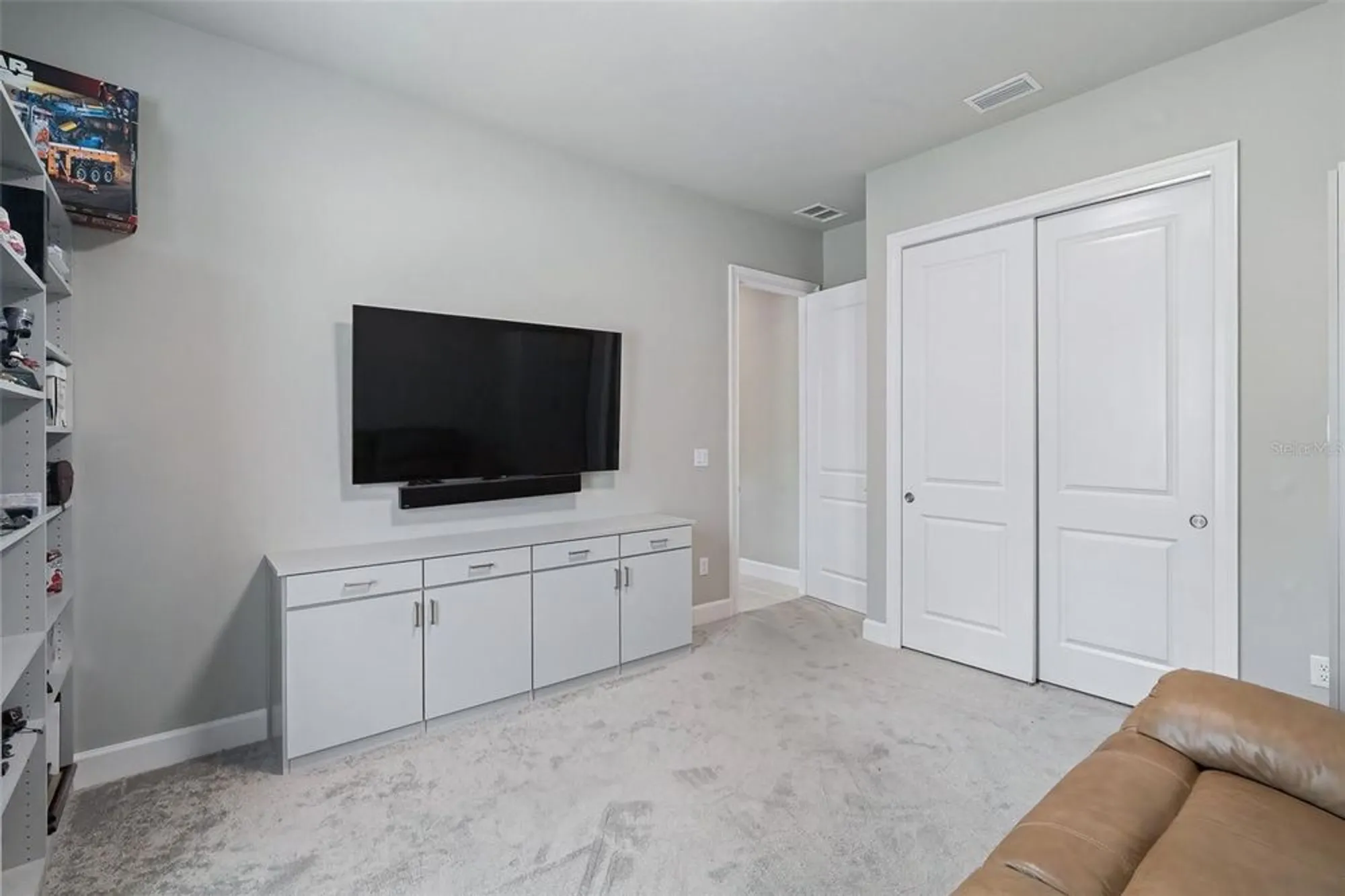 Property Slideshow image 47 of 100 | 998 downshire ln, Ormond Beach, FL, 32174