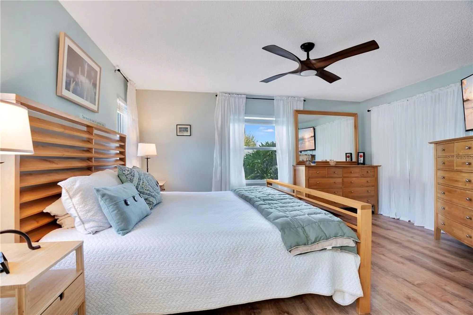 Property Slideshow image 17 of 48 | 725 timbercrest dr, Leesburg, FL, 34748