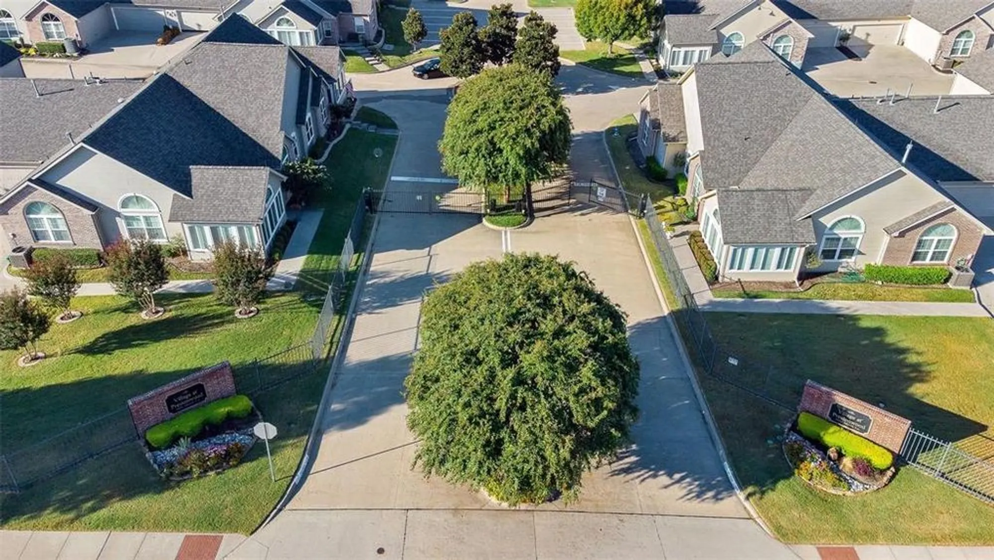 Property Slideshow image 32 of 40 | 2601 marsh ln 292, Plano, TX, 75093