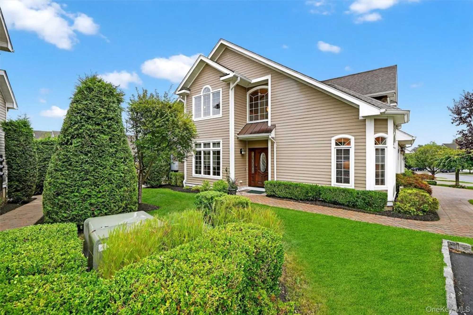 Property Slideshow image 3 of 44 | 29 michael roberts ct, Pearl River, NY, 10965