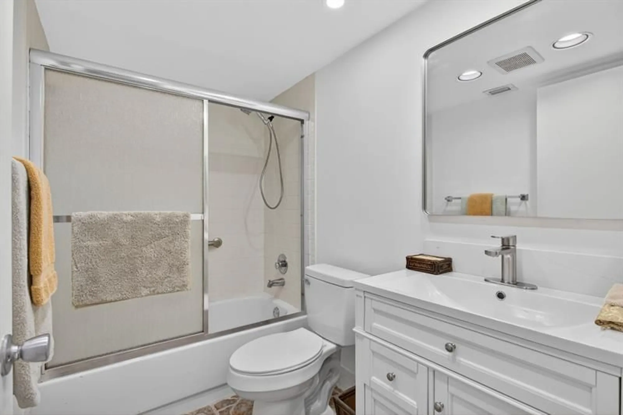 Property Slideshow image 35 of 80 | 1801 eleuthera pt d3, Coconut Creek, FL, 33066