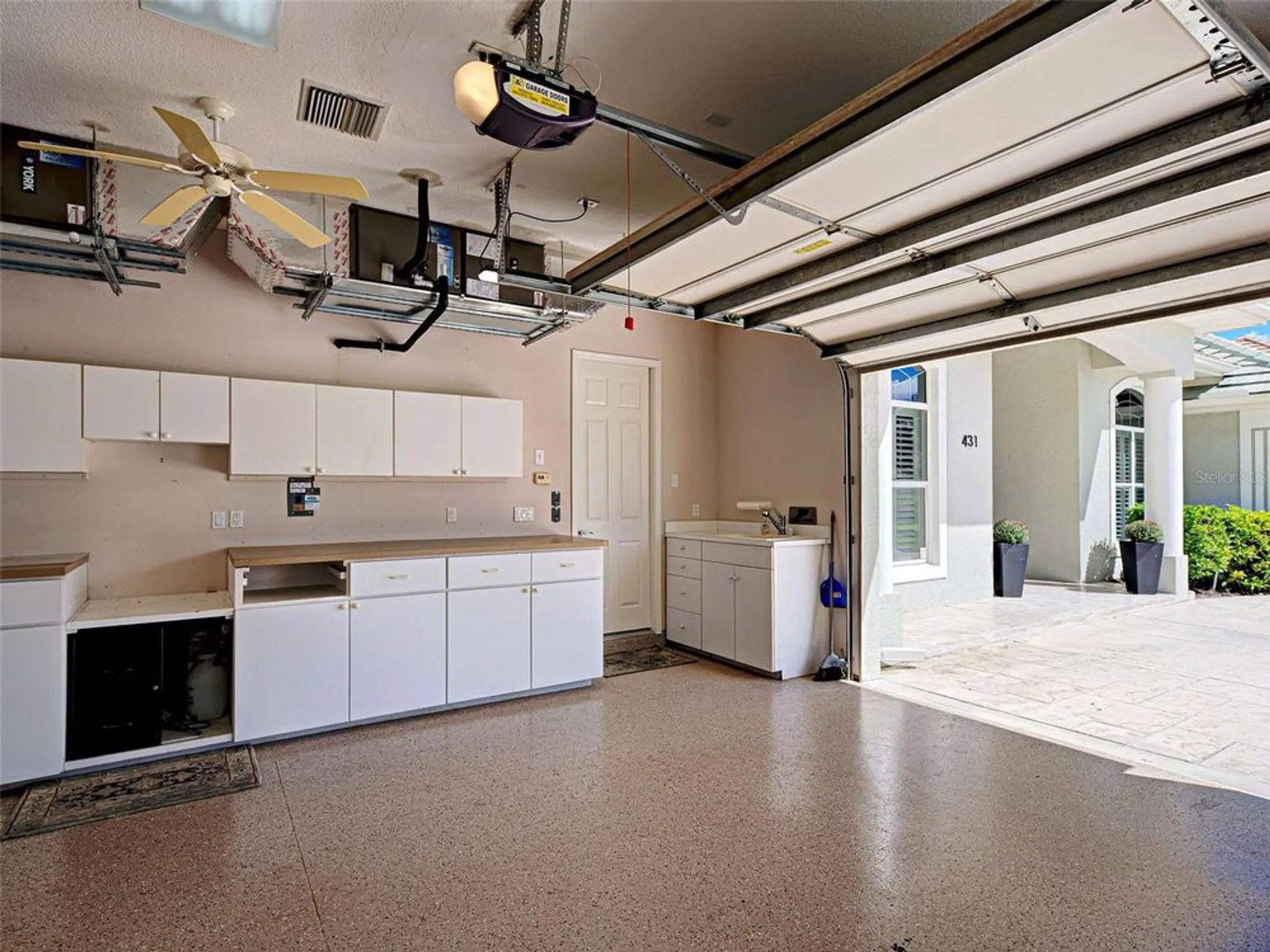 Property Slideshow image 62 of 66 | 431 tremingham way, Venice, FL, 34293