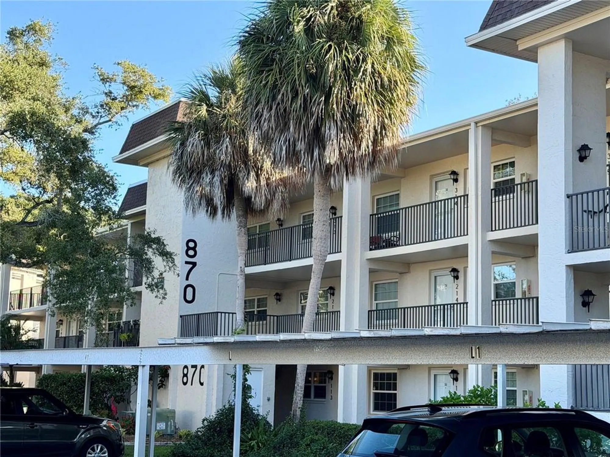 Property Slideshow image 1 of 34 | 870 virginia st apt 302, Dunedin, FL, 34698