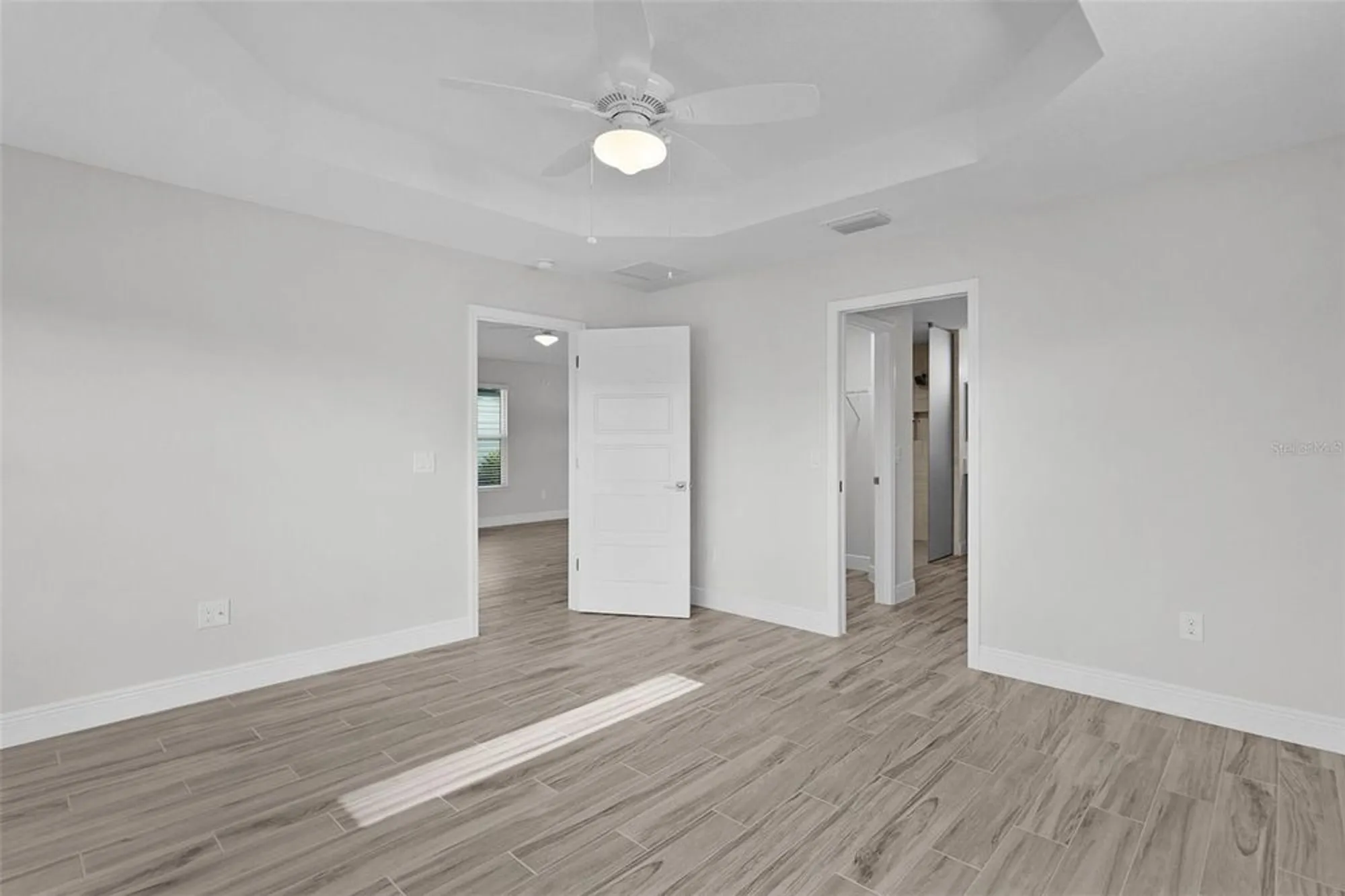 Property Slideshow image 16 of 39 | 6230 dingman way, The Villages, FL, 32163