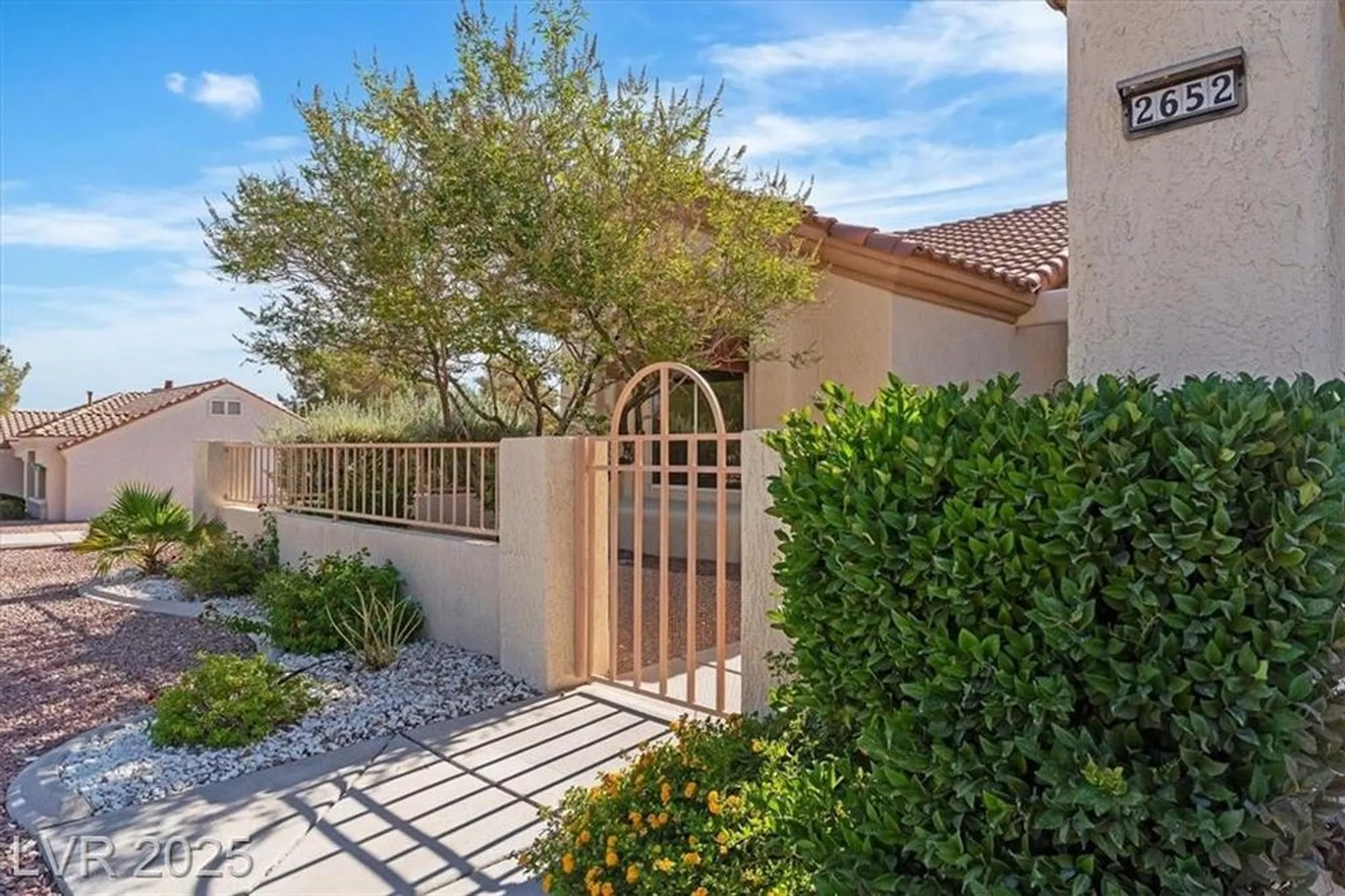 Property Slideshow image 10 of 35 | 2652 youngdale dr, Las Vegas, NV, 89134