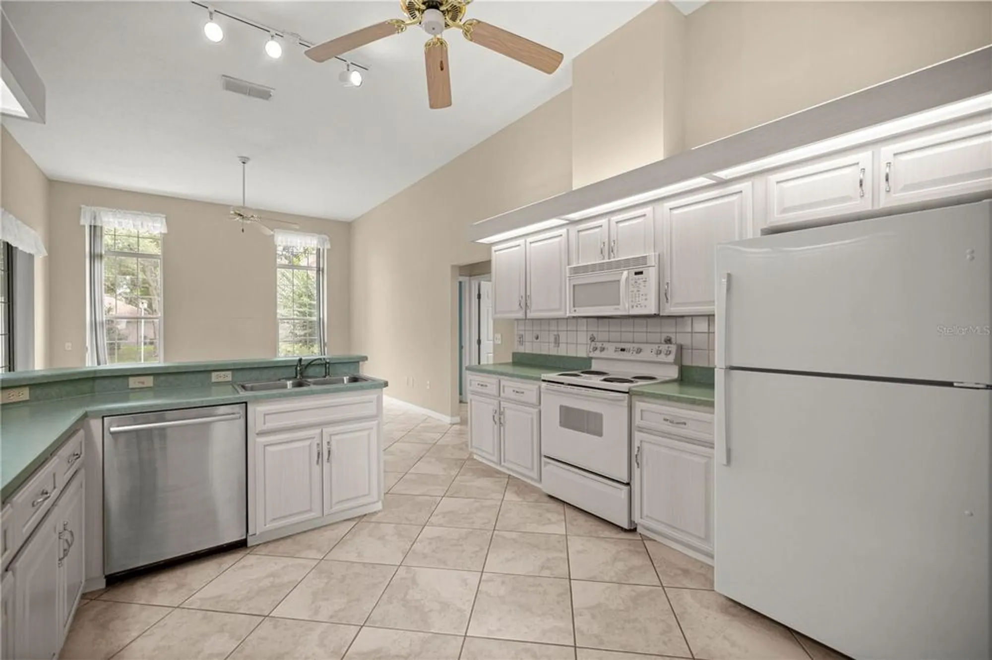 Property Slideshow image 6 of 54 | 6541 sw 111th loop, Ocala, FL, 34476