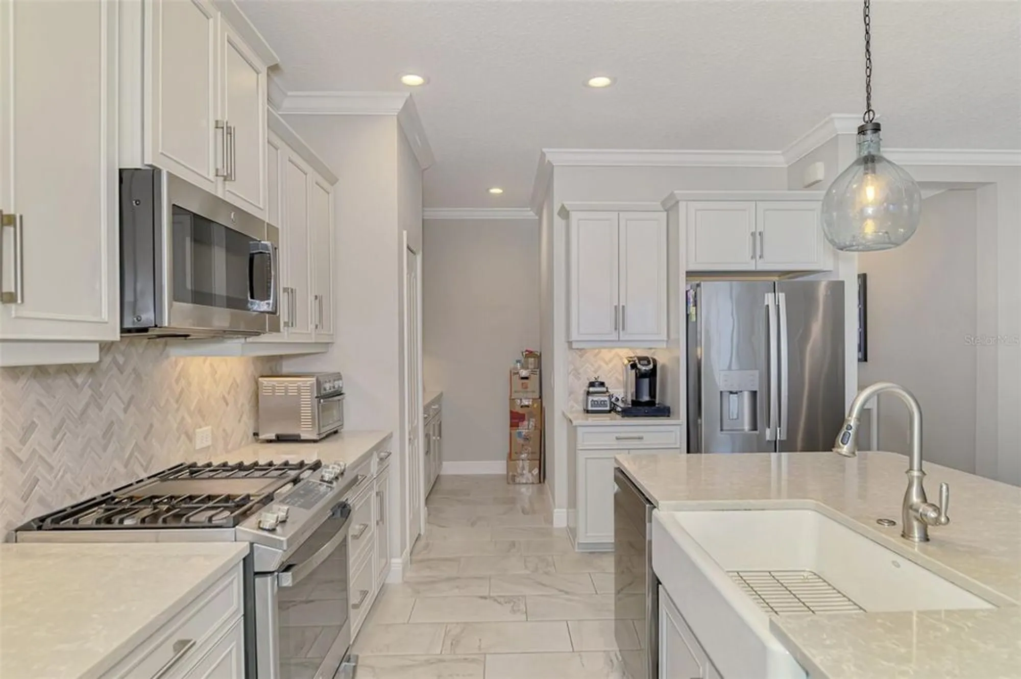 Property Slideshow image 26 of 73 | 26813 weiskopf dr, Englewood, FL, 34223