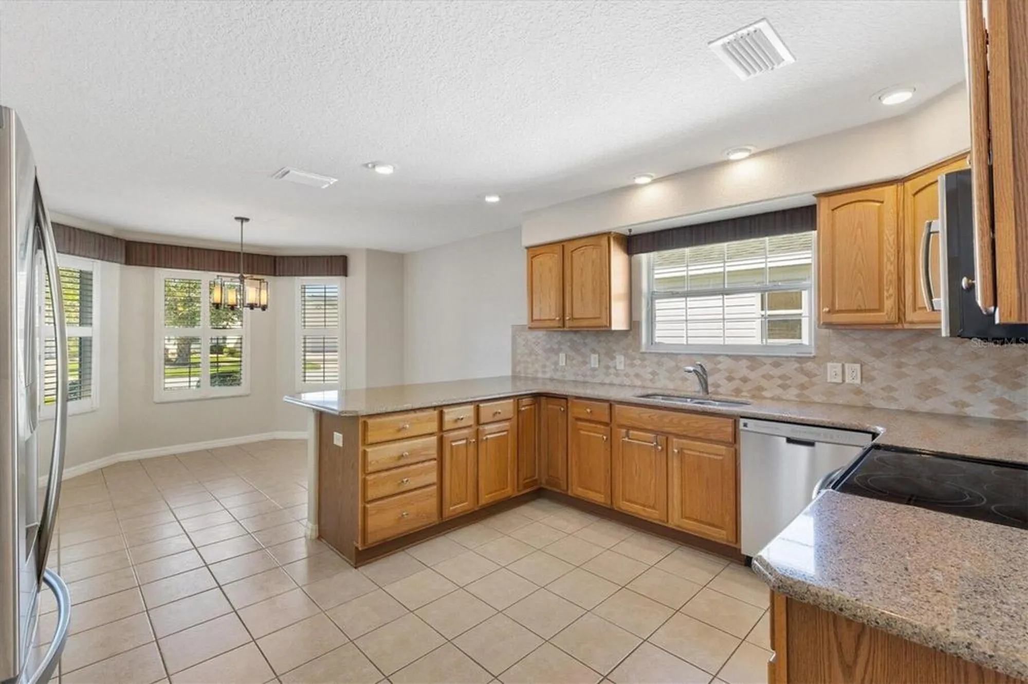 Property Slideshow image 8 of 38 | 7821 se 166th smallwood pl, The Villages, FL, 32162