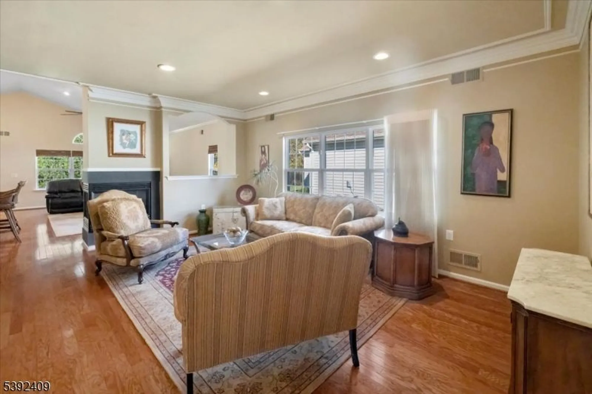 Property Slideshow image 6 of 37 | 29 daulton dr, Somerset, NJ, 08873