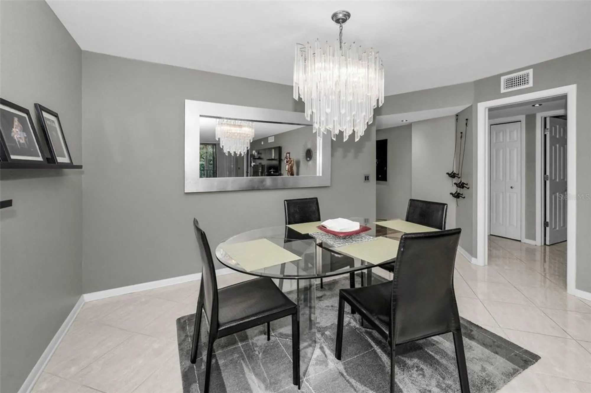 Property Slideshow image 16 of 85 | 3062 eastland blvd 105, Clearwater, FL, 33761