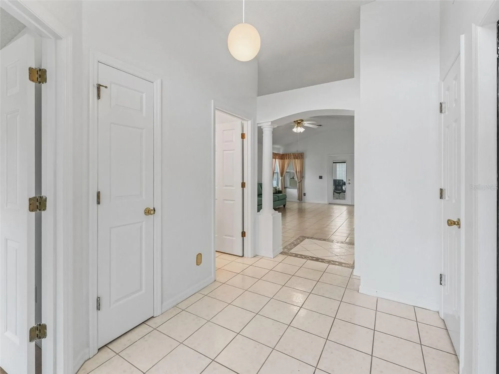 Property Slideshow image 7 of 42 | 1142 w boone ct, The Villages, FL, 32159