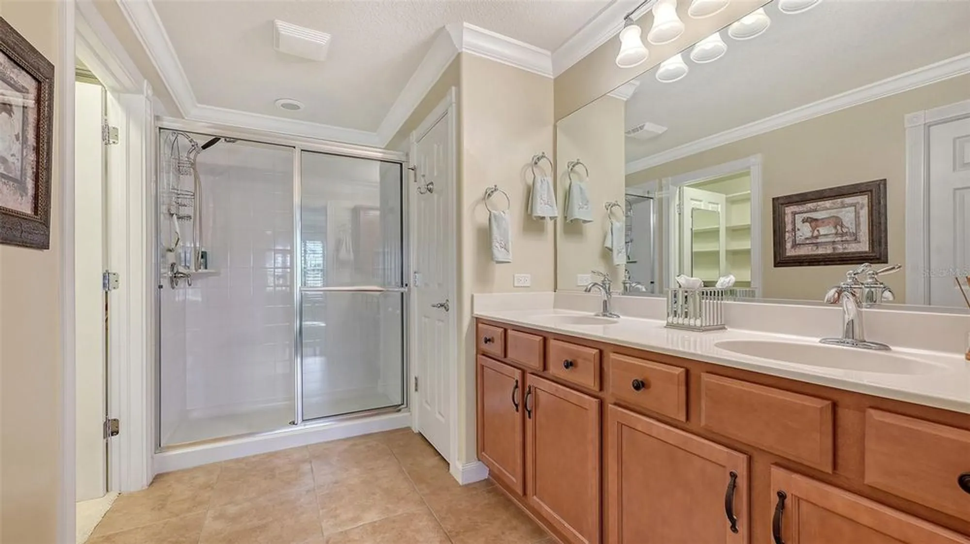 Property Slideshow image 20 of 43 | 5934 guarino dr, Sarasota, FL, 34238