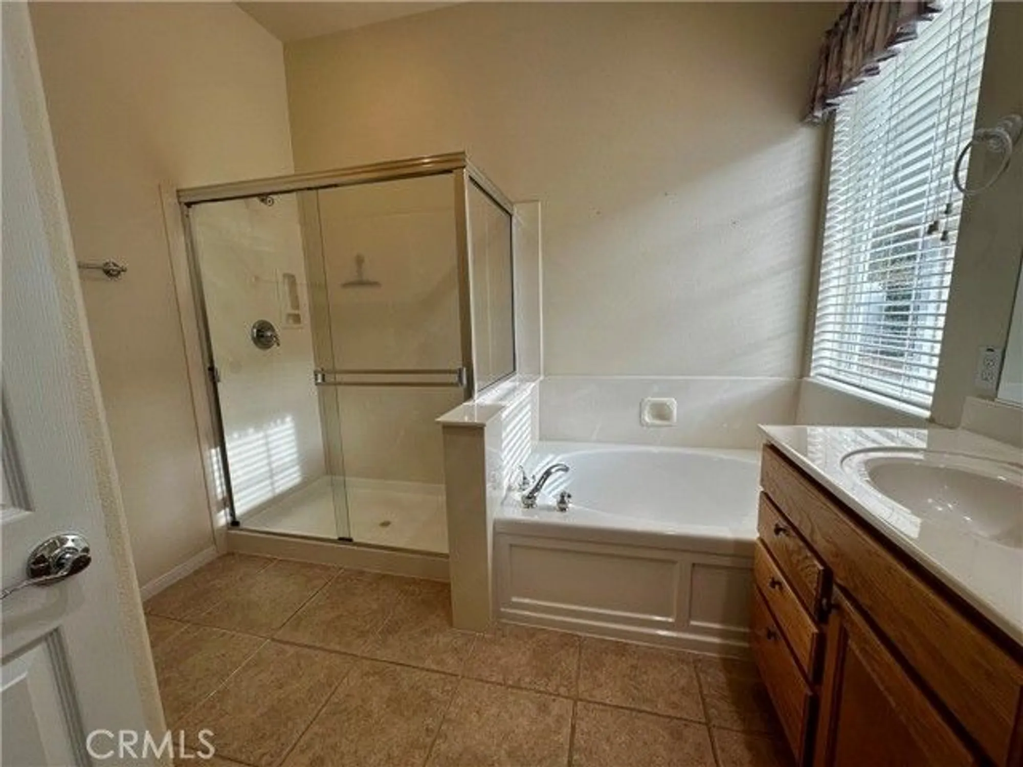 Property Slideshow image 4 of 46 | 2416 wailea beach dr, Banning, CA, 92220