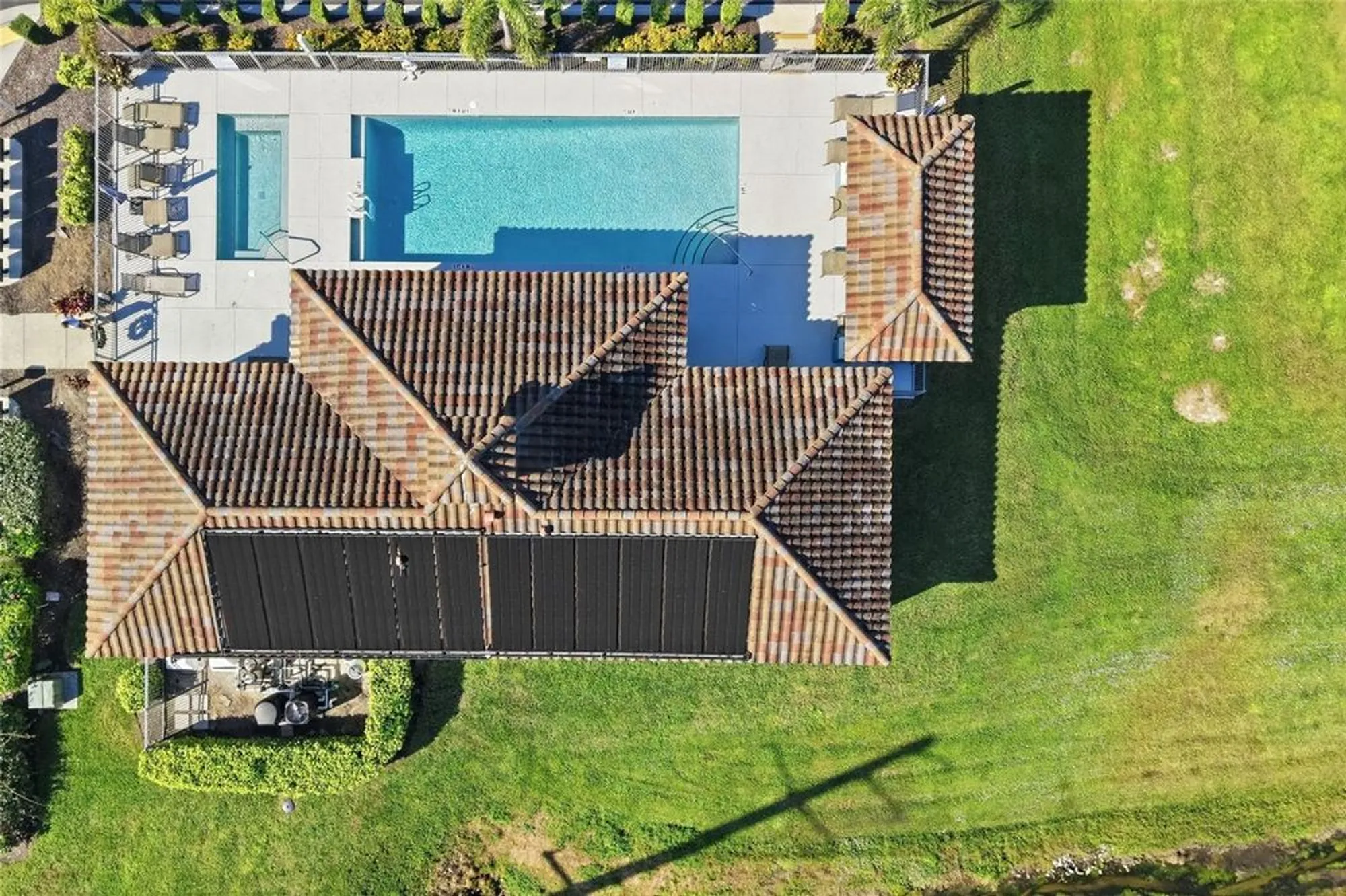 Property Slideshow image 40 of 50 | 7105 vista bella dr, Bradenton, FL, 34209