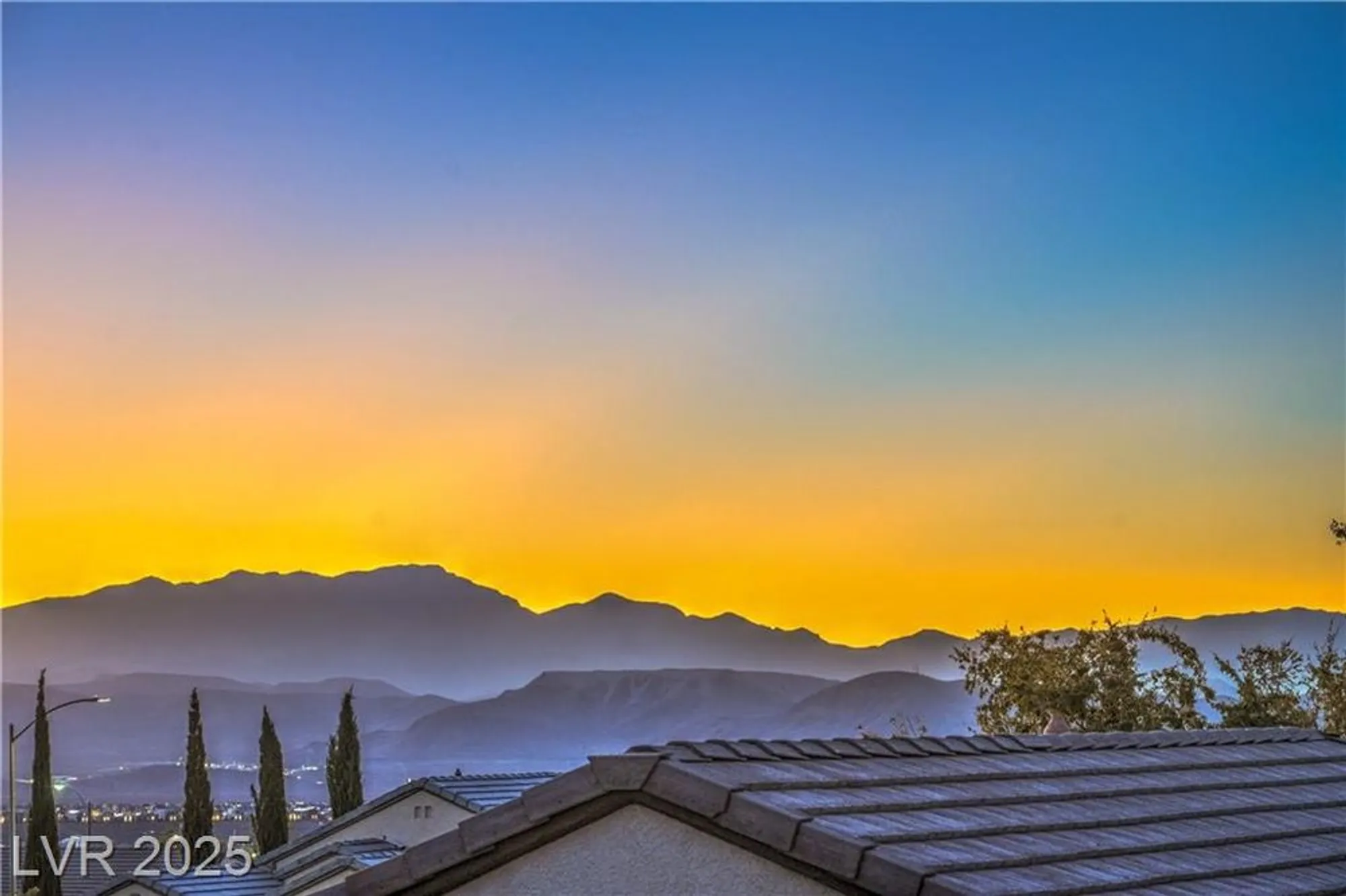 Property Slideshow image 31 of 55 | 2504 ashen light dr, Henderson, NV, 89044