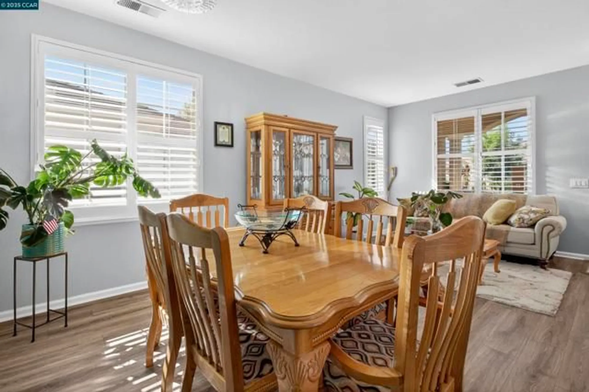 Property Slideshow image 6 of 31 | 281 black amber way, Brentwood, CA, 94513