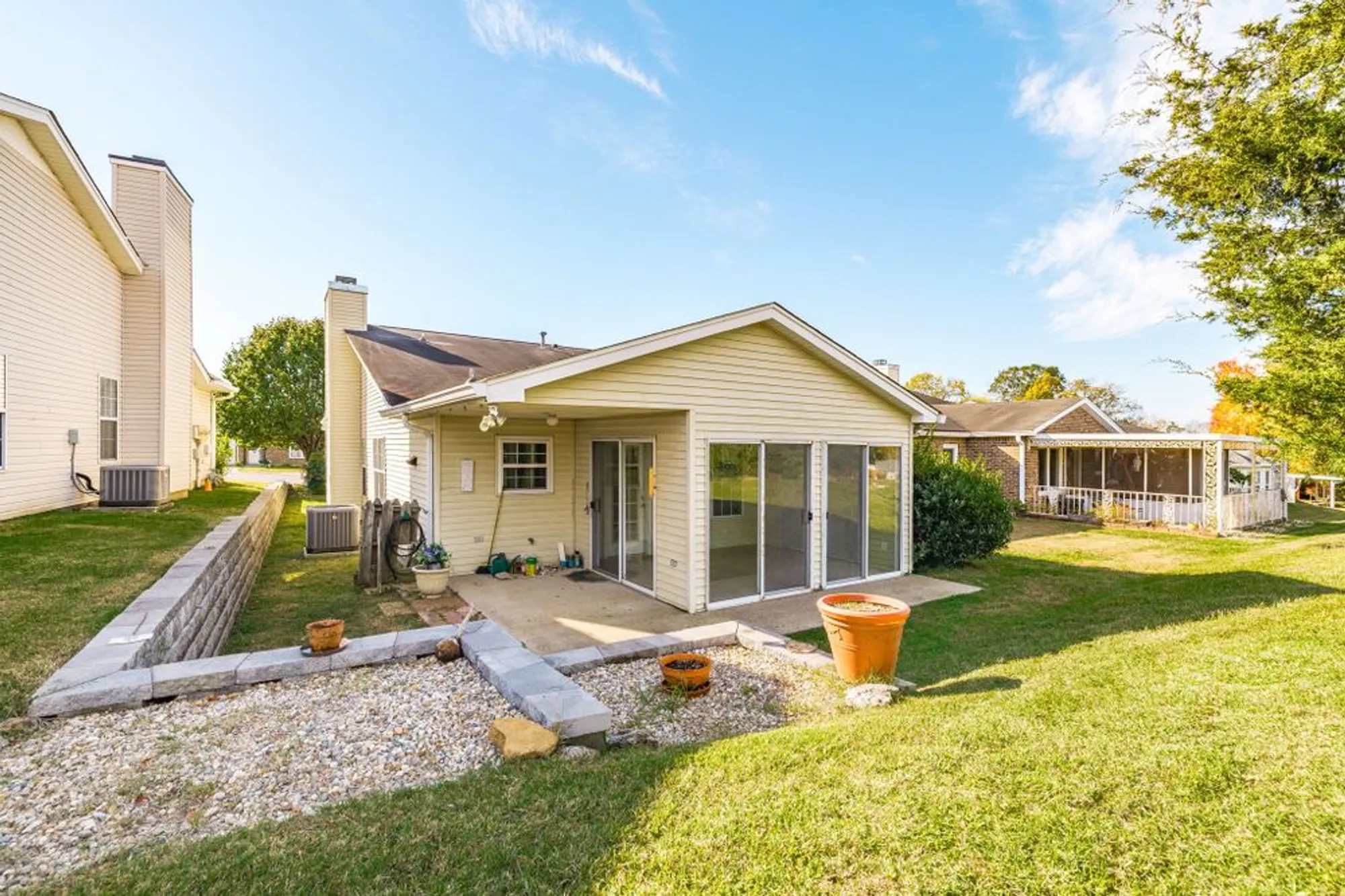 Property Slideshow image 50 of 54 | 115 newsom grn, Nashville, TN, 37221