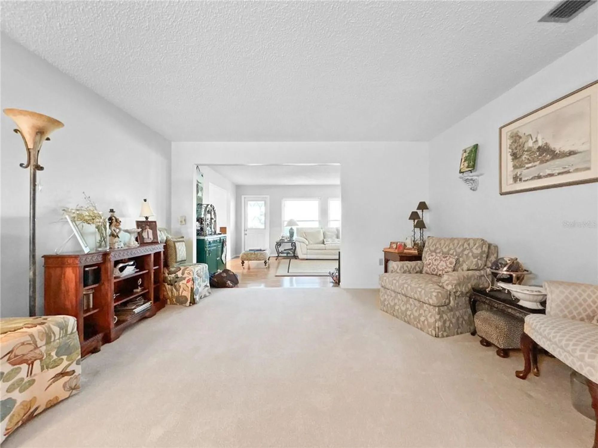 Property Slideshow image 12 of 24 | 703 ojai ave, Sun City Center, FL, 33573