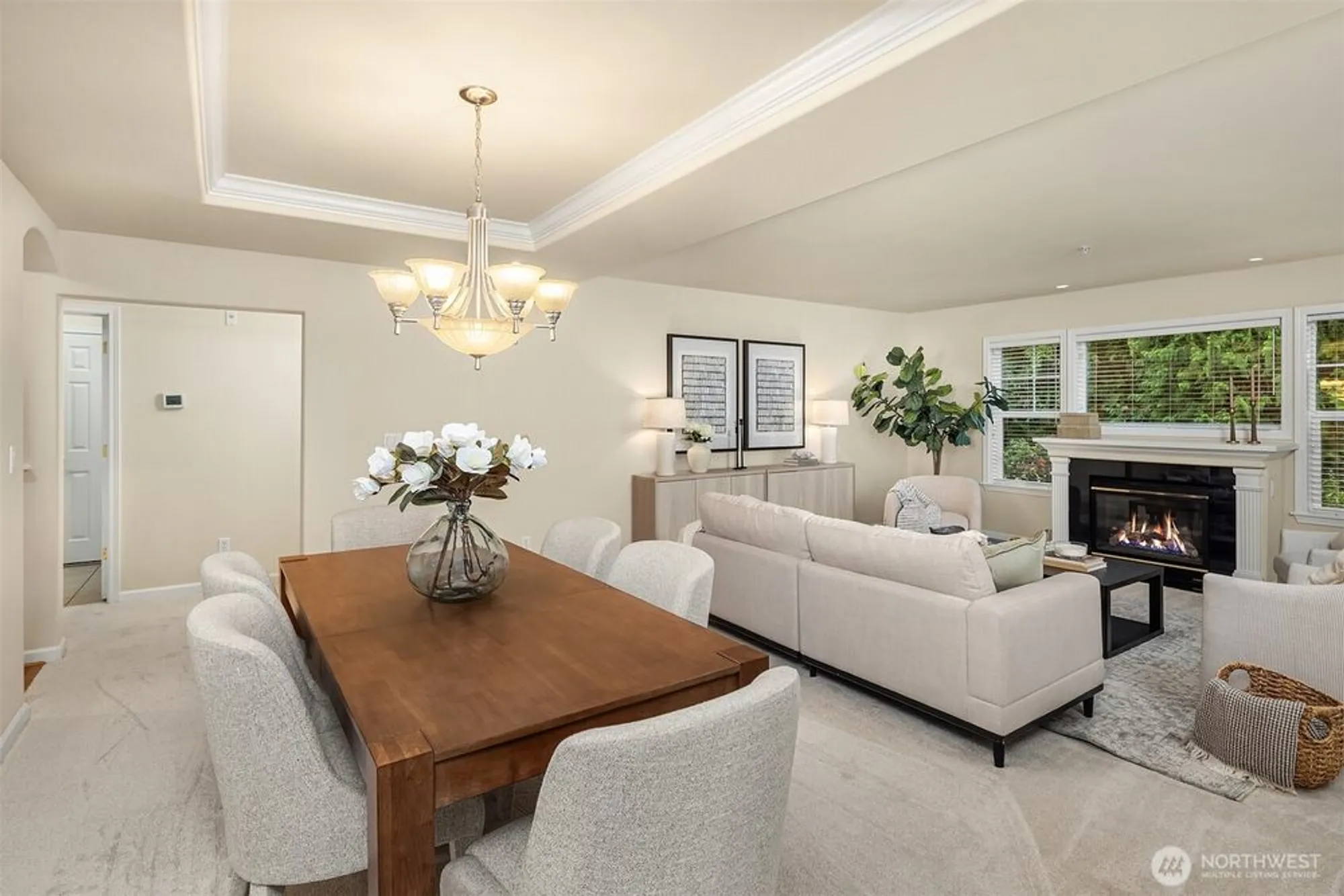 Property Slideshow image 10 of 40 | 4535 providence point pl 103, Issaquah, WA, 98029