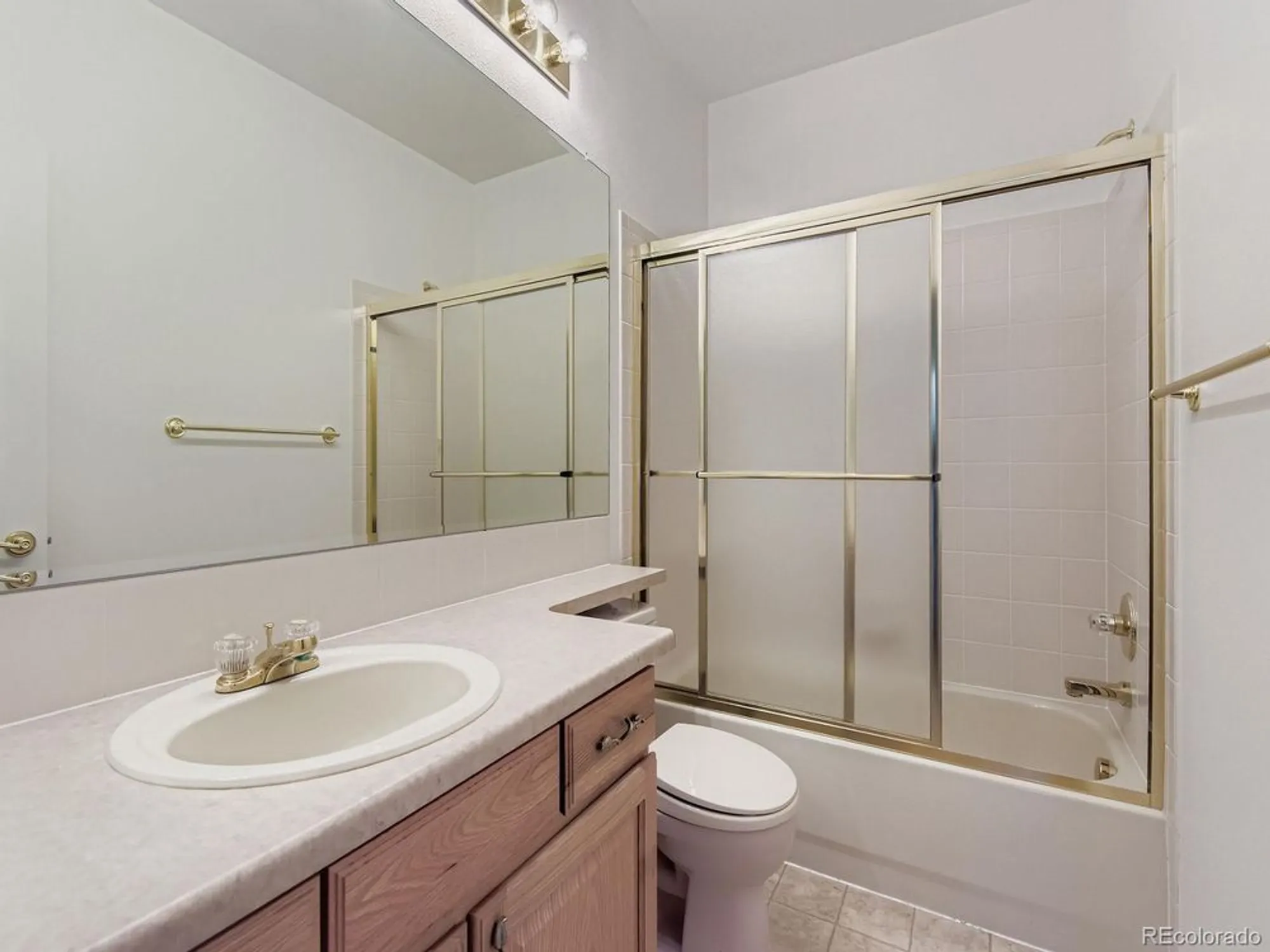 Property Slideshow image 14 of 24 | 5418 shetland ct, Highlands Ranch, CO, 80130