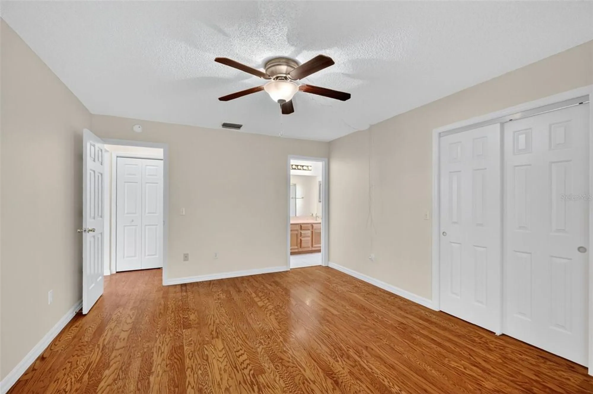 Property Slideshow image 22 of 40 | 604 juanita ct, The Villages, FL, 32159