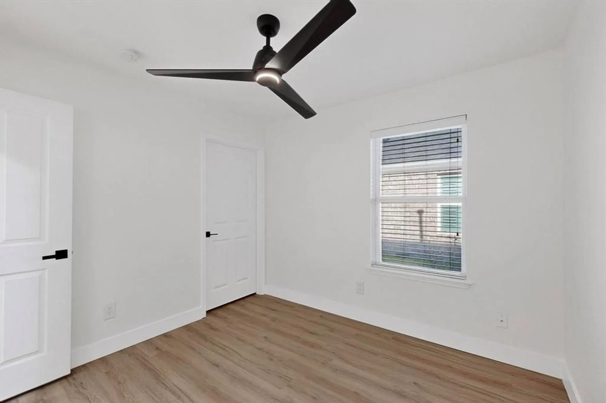 Property Slideshow image 23 of 33 | 1368 troon dr, Frisco, TX, 75036