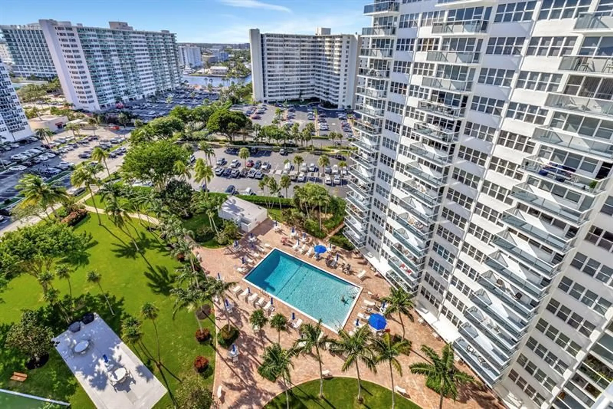 Property Slideshow image 20 of 49 | 3300 ne 36th st 1516, Fort Lauderdale, FL, 33308