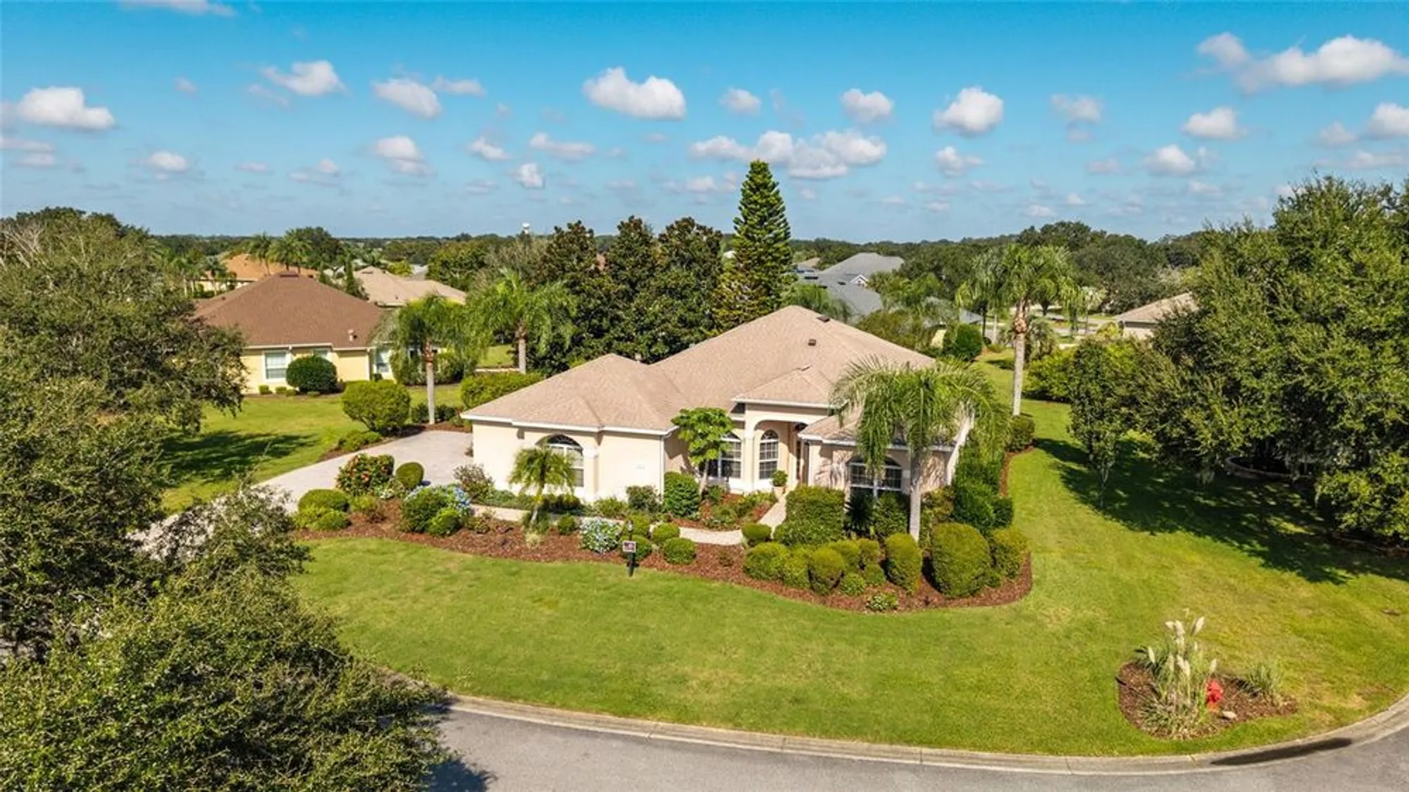 Property Slideshow image 7 of 52 | 1091 noble way, The Villages, FL, 32162