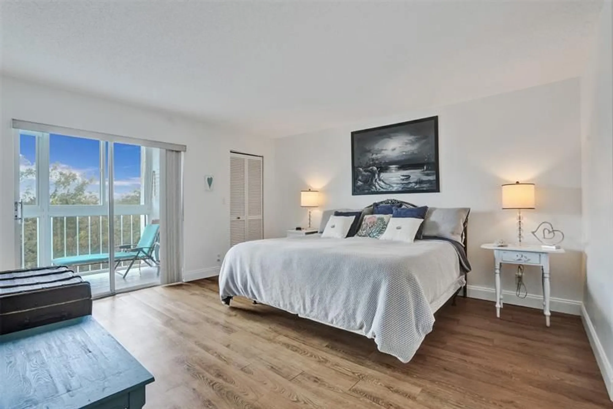 Property Slideshow image 5 of 39 | 5900 nw 44th st apt 602, Lauderhill, FL, 33319